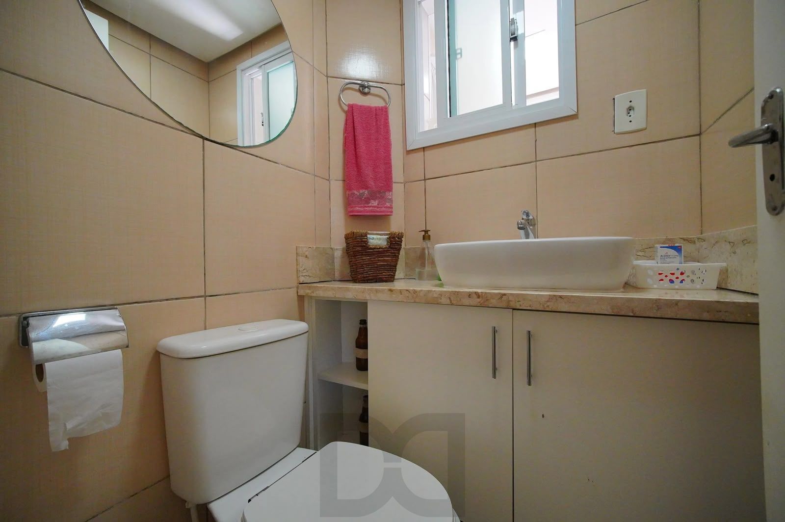 Casa em Condomínio com 3 Dormitórios, 137 m² e 2 Vagas na Zona Sul de PoA. — foto 29