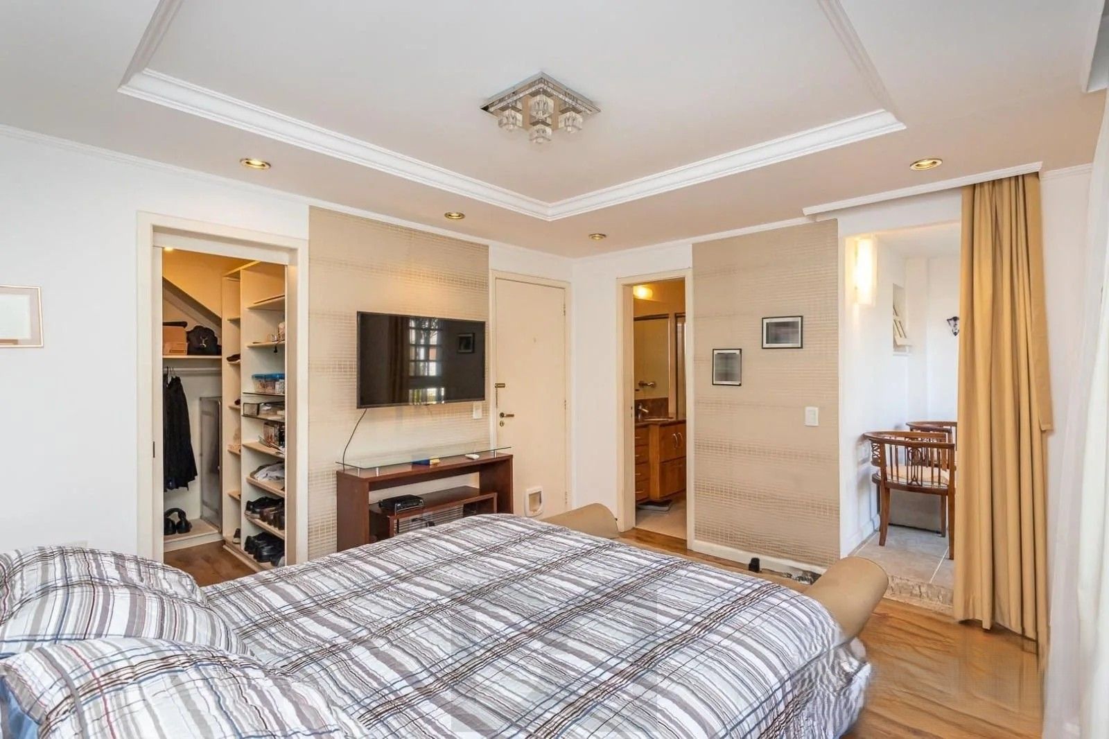 Casa em condomínio no Bairro Ipanema com 4 dormitórios sendo 2 suítes e 3 vagas de garagem. — foto 21