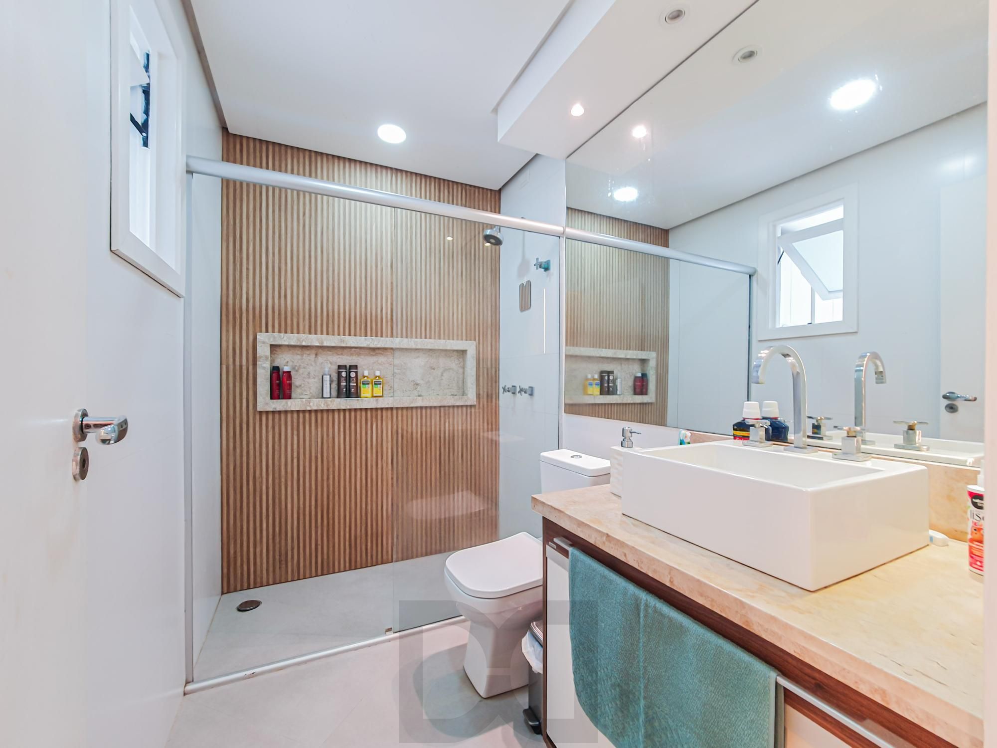 Excelente casa térrea 100% reformada 3 dormitórios, 1 suíte, pátio grande com piscina e espaço gourmet. — foto 19