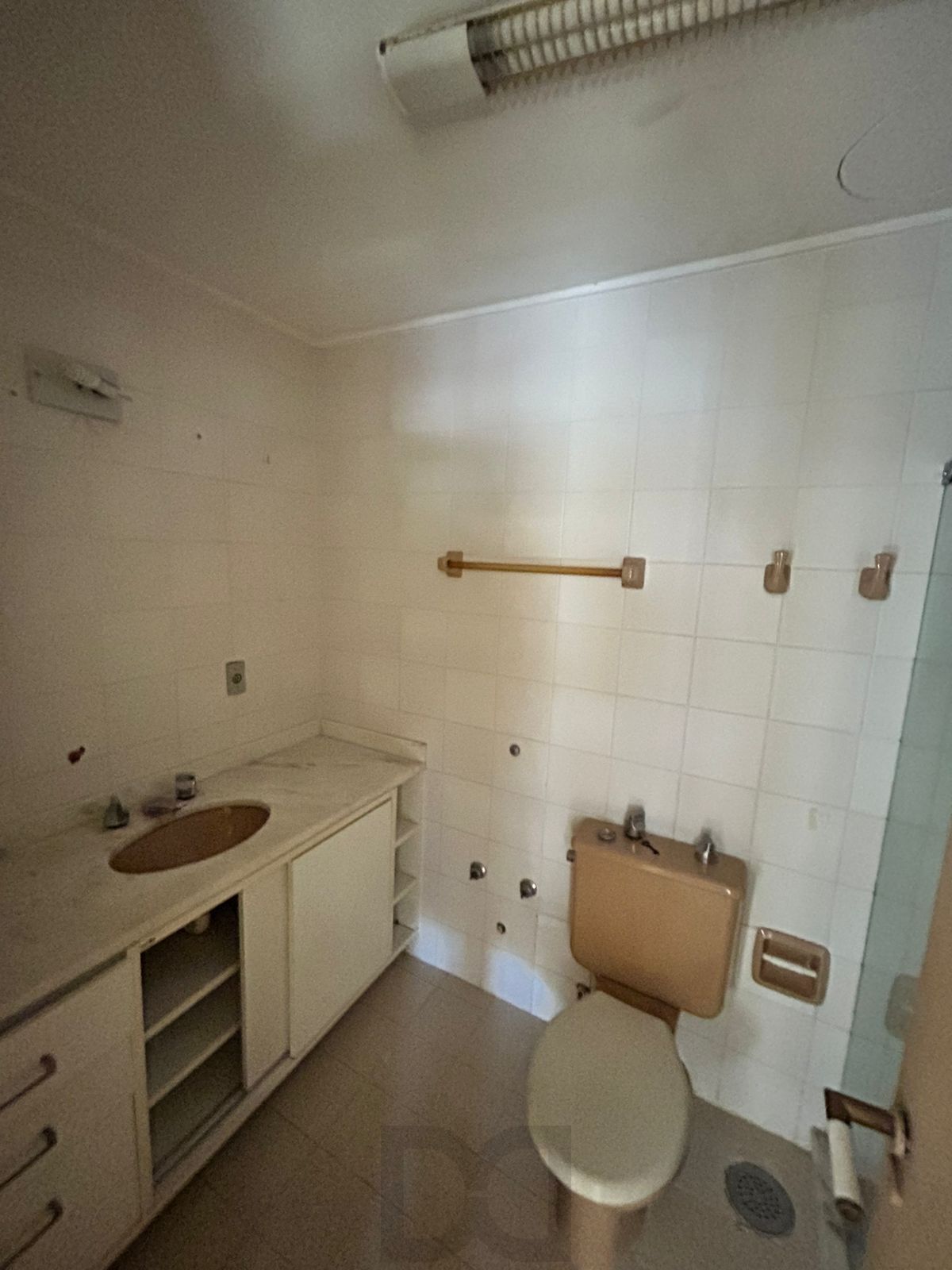 Apartamento 3 dormitórios com 2 vagas em frente ao Zaffari – Tristeza — foto 10