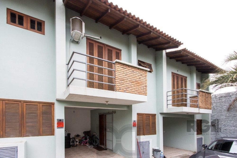 Casa em condomínio com 3 dormitórios, vaga coberta, churrasqueira - Bairro Camaquã — foto 2