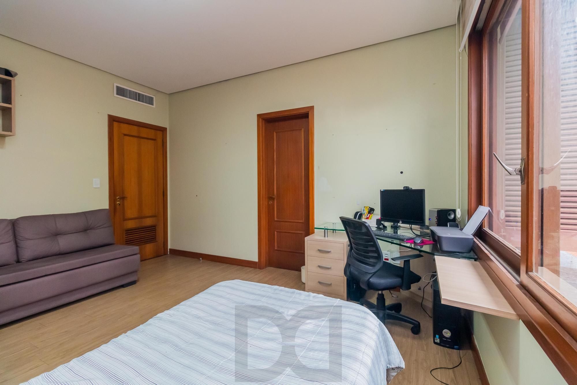 Maravilhoso apartamento no Bairro Moinhos de Vento com 4 dormitórios e 3 suítes. — foto 26