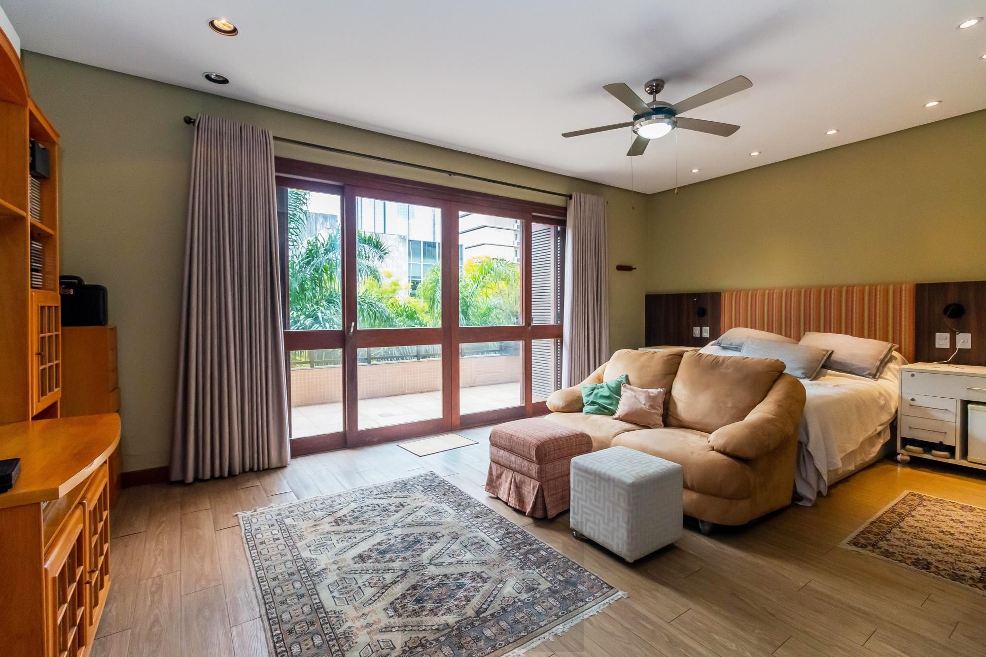 Maravilhoso apartamento no Bairro Moinhos de Vento com 4 dormitórios e 3 suítes. — foto 32