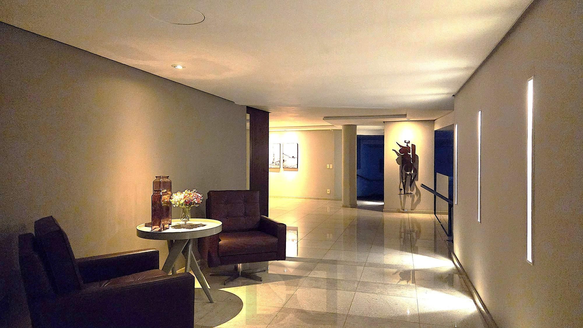 Cobertura de Alto Padrão com 357m2, 3 suítes e 3 vagas de garagem. Vista Permanente para o Guaíba | Porteira Fechada | Bairro Cristal. — foto 45