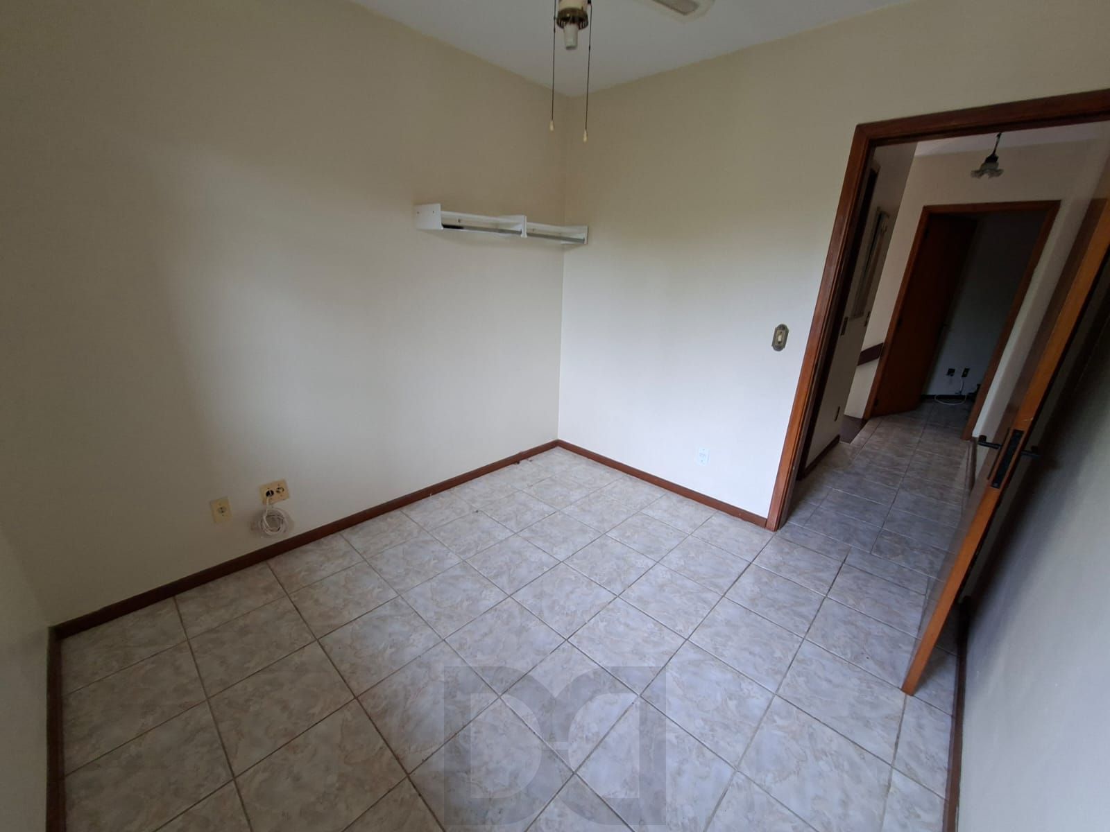 Casa com 3 quartos para alugar no bairro Espírito Santo, em Porto Alegre, RS — foto 16