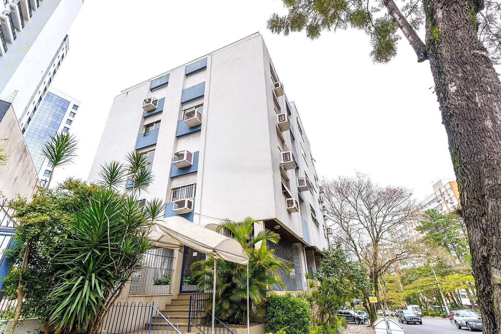 Excelente apartamento em localização privilegiada, na Avenida Dr. Nilo Peçanha com 2 dormitórios, 2 banheiros e 1 vaga de garagem. — foto 15