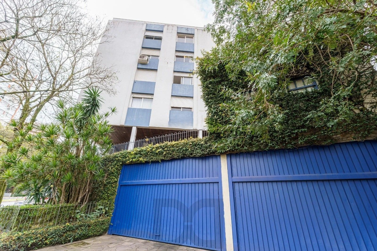 Excelente apartamento em localização privilegiada, na Avenida Dr. Nilo Peçanha com 2 dormitórios, 2 banheiros e 1 vaga de garagem. — foto 14
