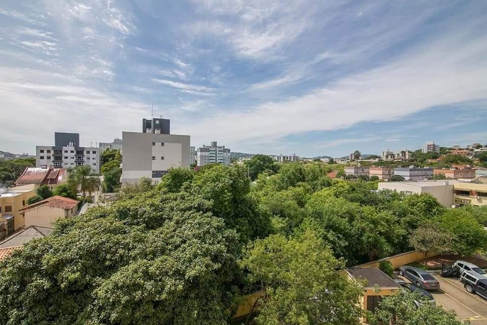 Ótimo apartamento no Condomínio Jardins de Provence, no Bairro Cristal, com 3 dormitórios. — foto 11