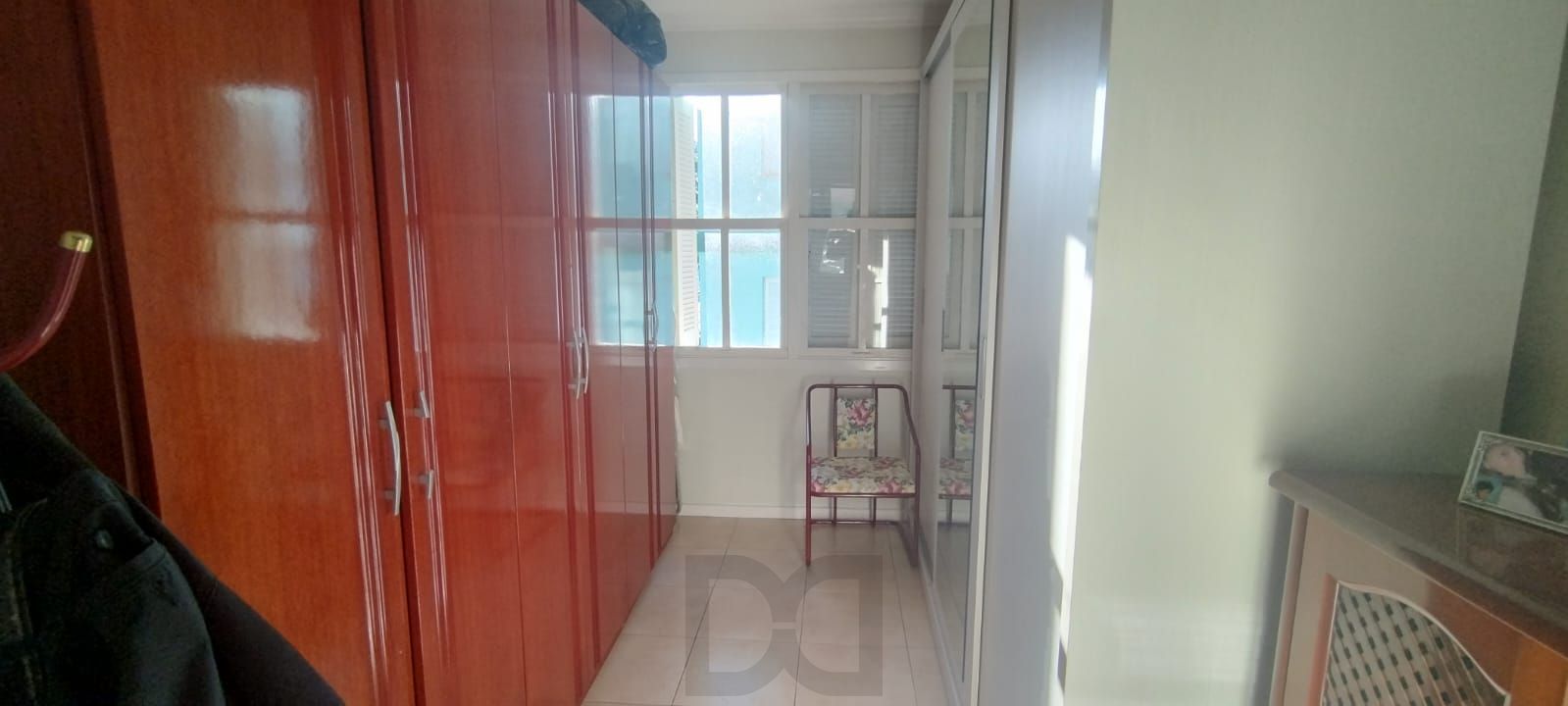Apartamento com 3 dormitórios no Bairro Nonoai. — foto 18