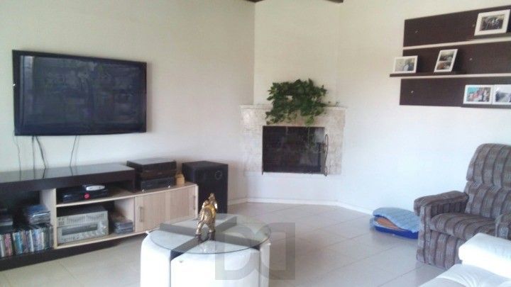 Casa 3 quartos com suíte, espaço gourmet, piscina, 7 vagas de garagem, na Tristeza. — foto 5