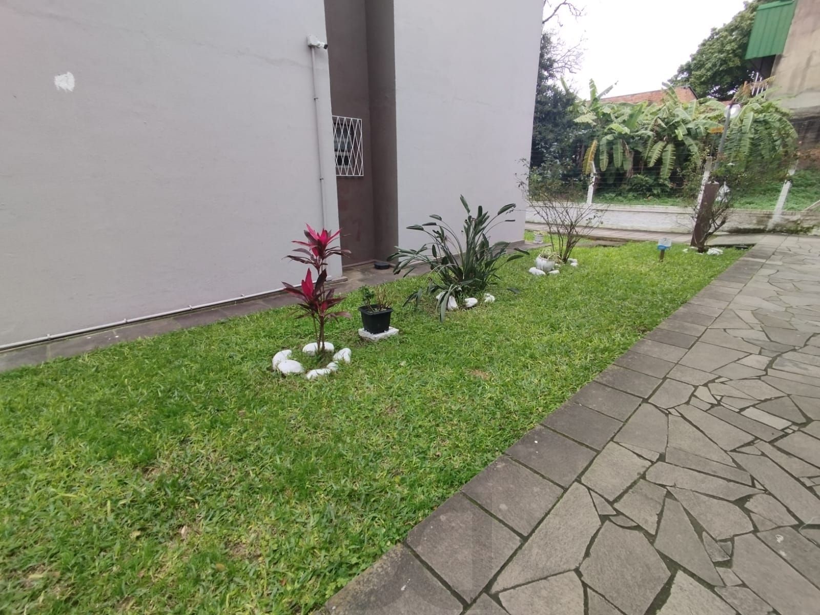 Apartamento 01 dormitório, sala, cozinha, banheiro,1 vaga rotativa. — foto 14