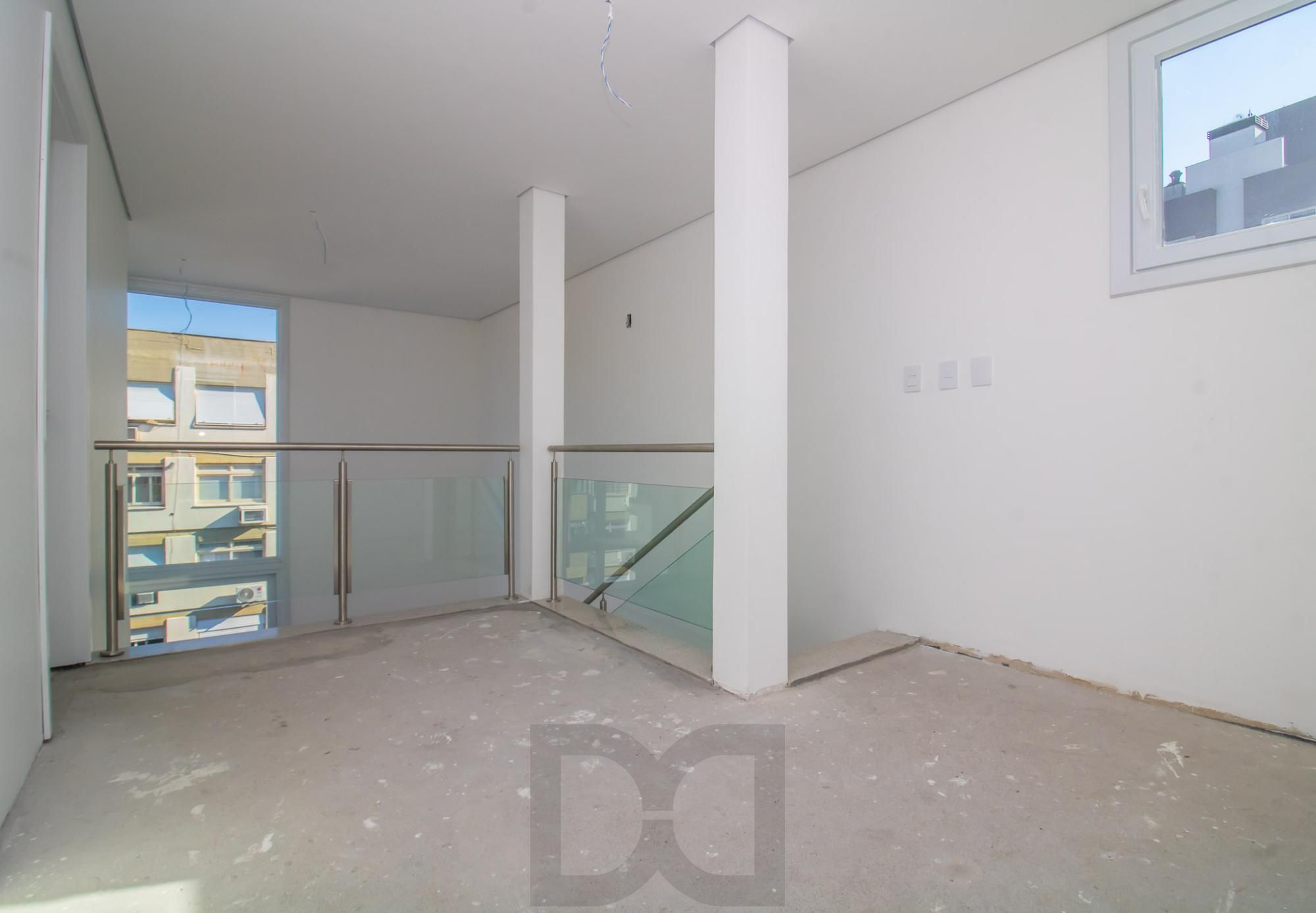 APARTAMENTO DUPLEX - 177m², 3 dormitórios, sendo 3 suites, Menino Deus — foto 20