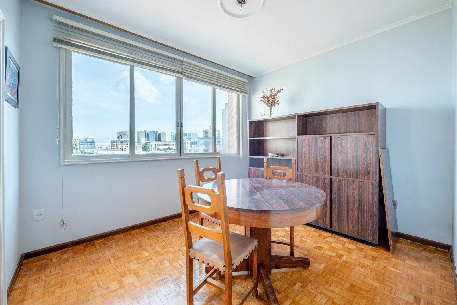 Excelente apartamento com 132m², 3 dormitórios e 2 vagas de garagem, no coração do bairro Menino Deus. — foto 11