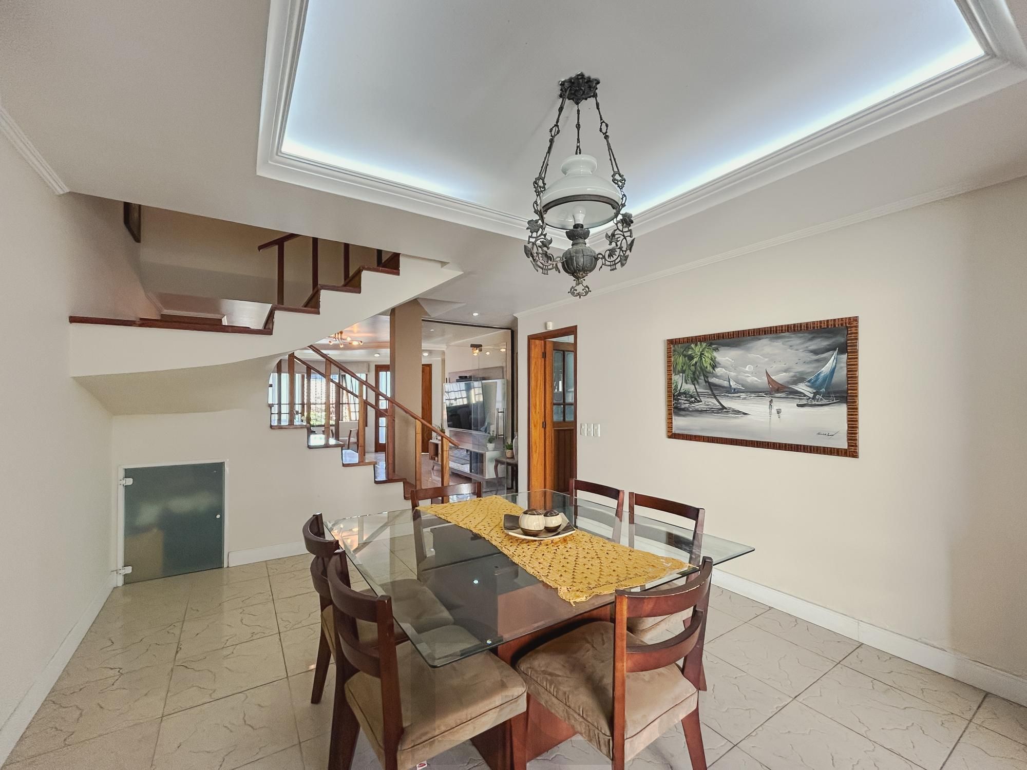 Casa com 4 suítes, piscina e área gourmet no bairro Tristeza. — foto 10