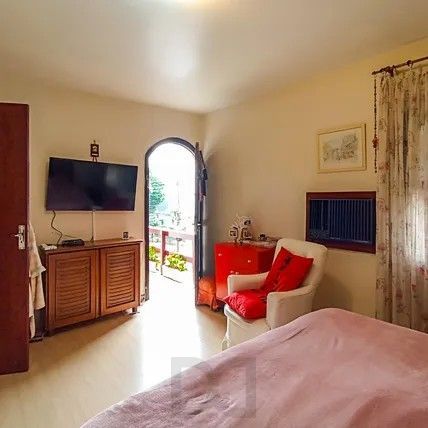RESIDÊNCIA COM 3 DORMITORIOS SENDO 1 SUITE 2 VAGAS NO BAIRRO TRISTEZA — foto 17