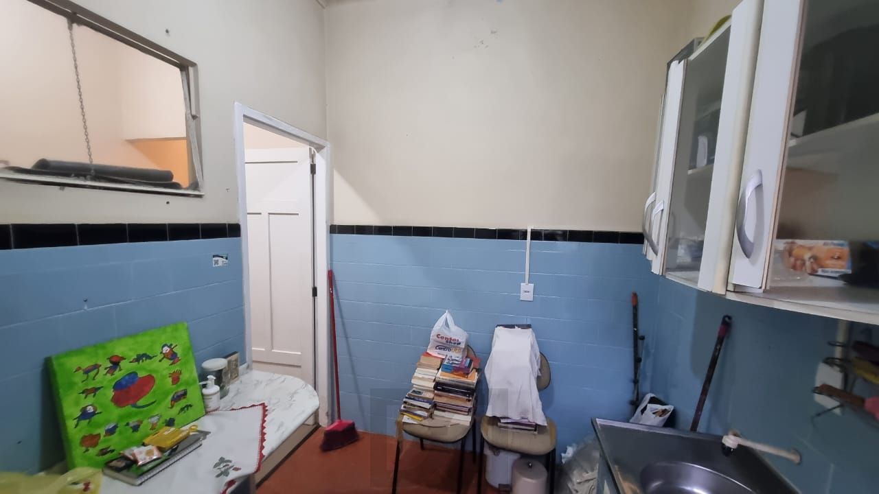 ótima casa transformada em comercial, com 3 salas, banho social, cozinha, pátio, em localização privilegiada no bairro. — foto 16