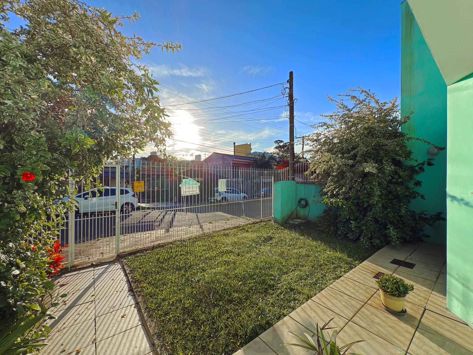 Residência com 4 Dormitório(s) Bairro Vila Nova — foto 3