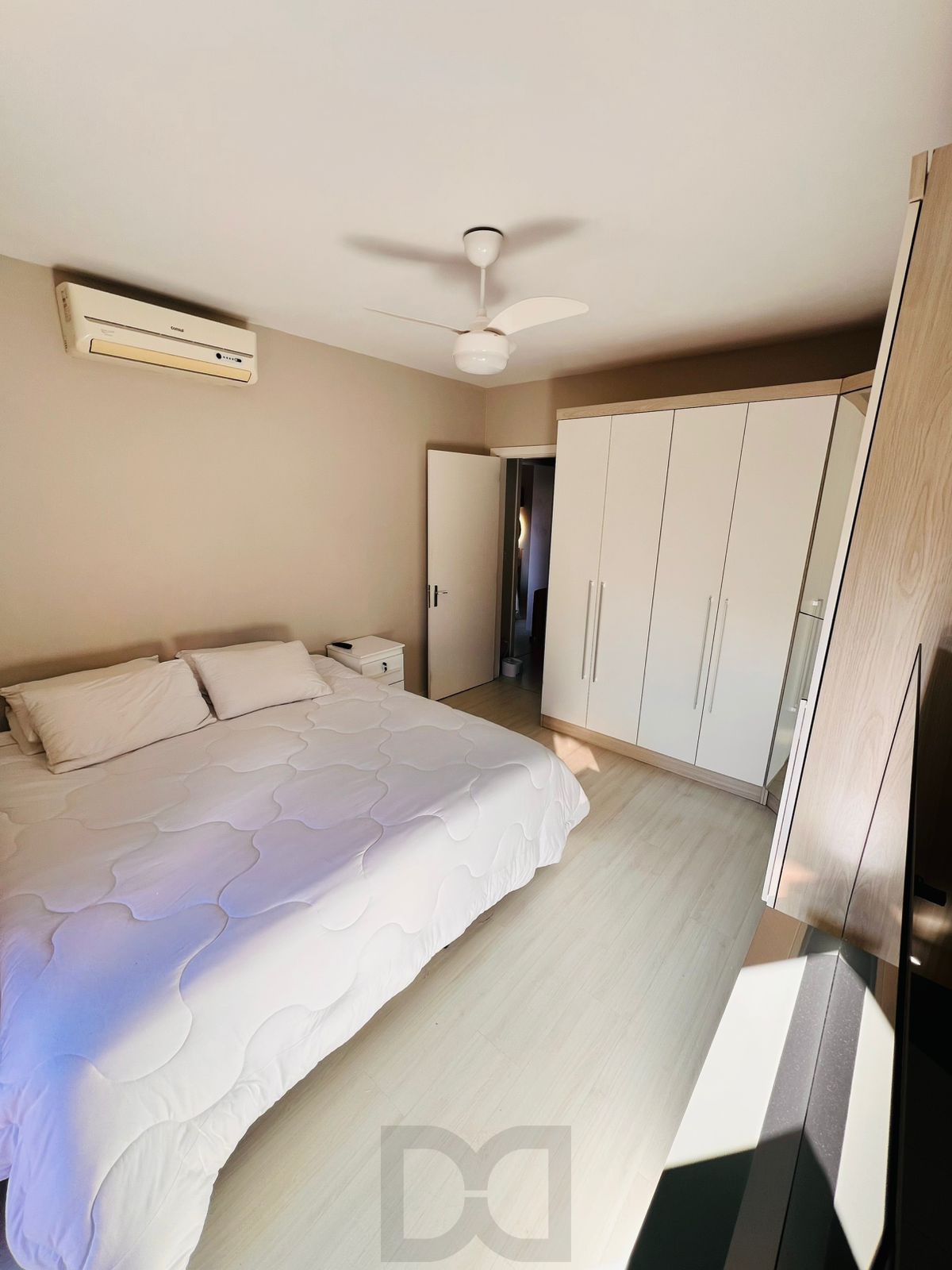 LINDA RESIDÊNCIA COM 3 DORMITÓRIOS NO BAIRRO GUARUJÁ — foto 16