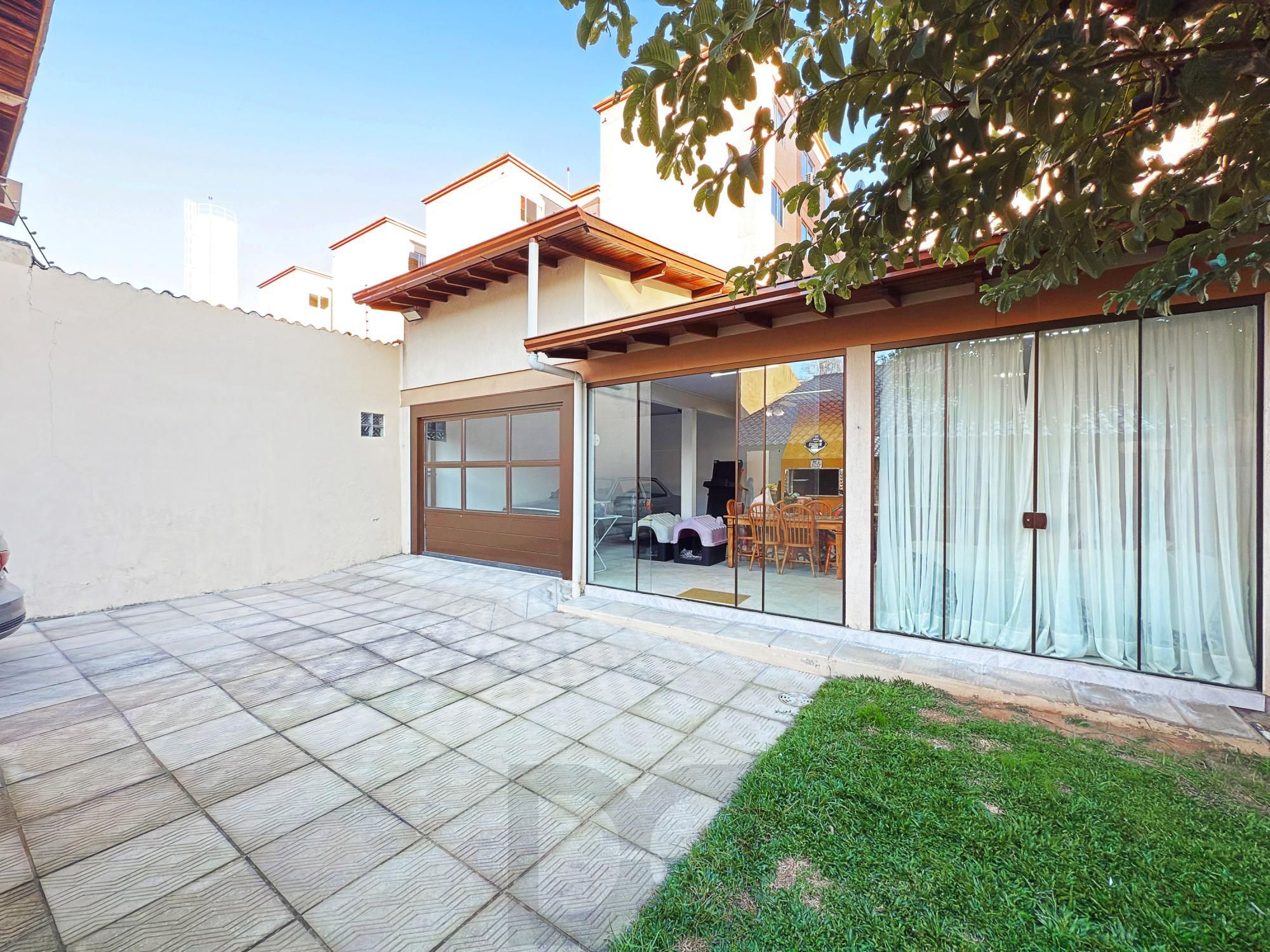 Casa à venda na Cavalhada – 2 Dormitórios com 330m² de terreno. — foto 10