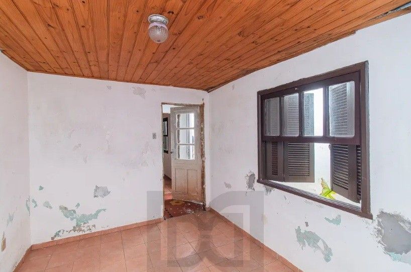 Terreno amplo com 420 m² (14x30), localizado em uma das regiões mais valorizadas do bairro Menino Deus. — foto 25