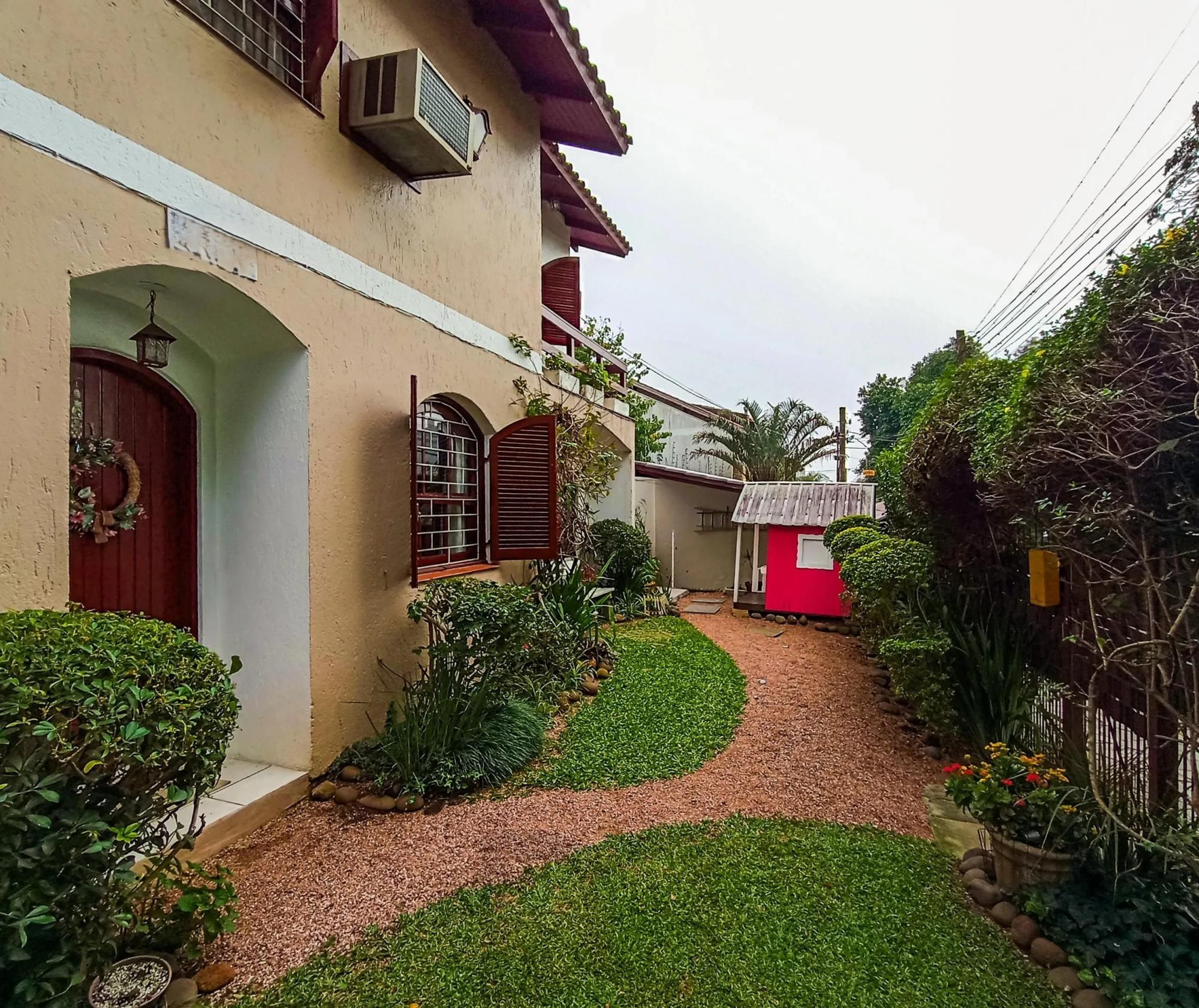 RESIDÊNCIA COM 3 DORMITORIOS SENDO 1 SUITE 2 VAGAS NO BAIRRO TRISTEZA — foto 47