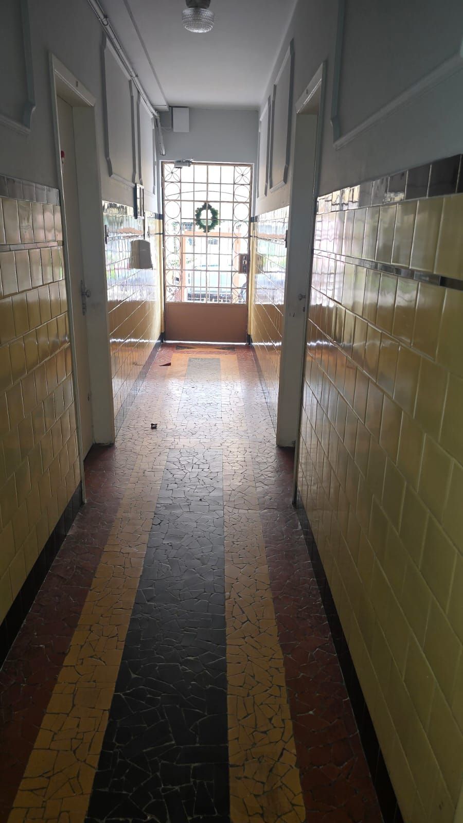 Apartamento com 1 dormitório no Bairro Santo Antônio. — foto 10