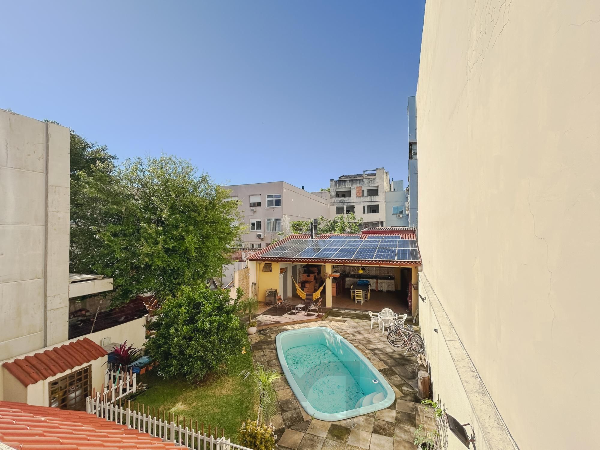 Casa com 4 suítes, piscina e área gourmet no bairro Tristeza. — foto 29