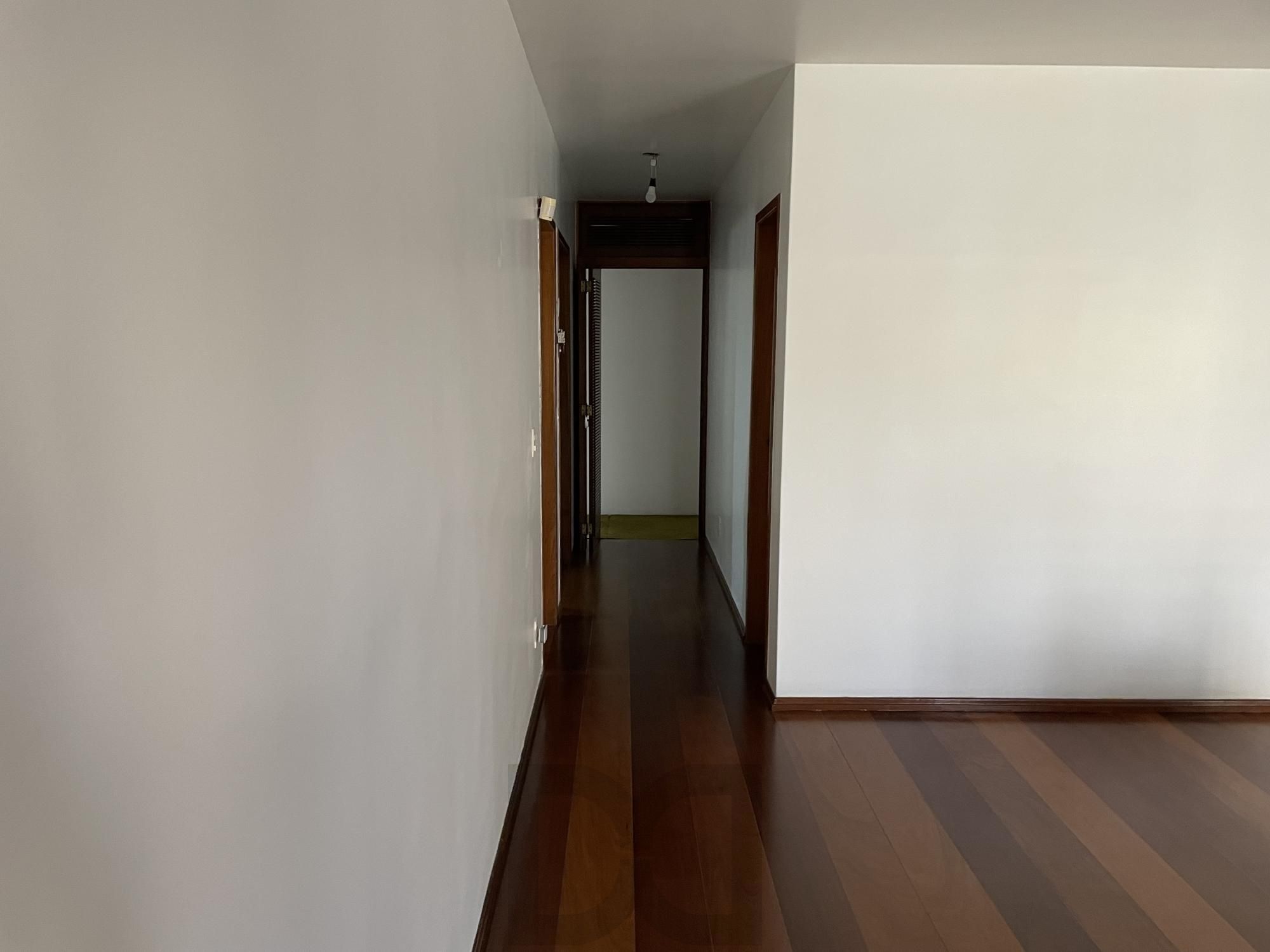 CASA COM 3 DORMITORIOS COM 1 SUITE - BAIRRO VILA NOVA — foto 16
