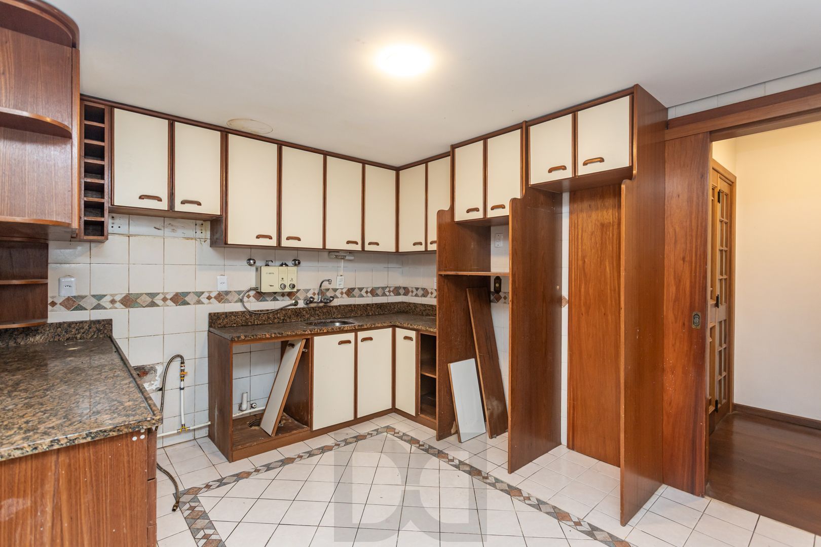 Ótimo apartamento de 3 dormitórios, sendo 1 suíte, com condomínio com infra completa. — foto 22