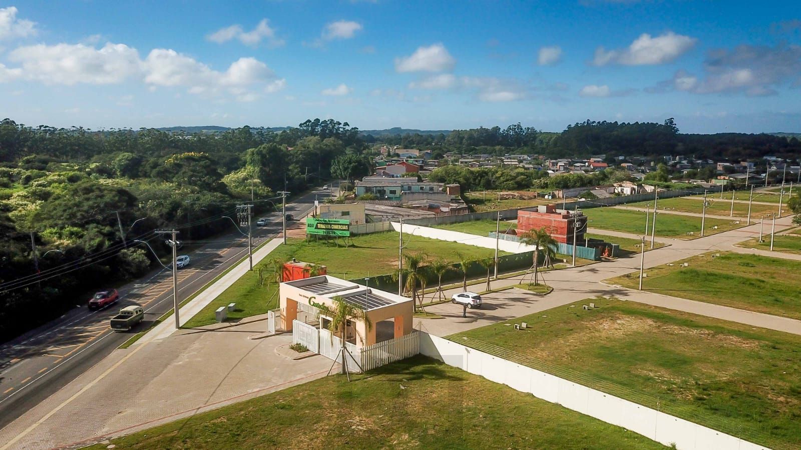Casa em Condomínio 3 dormitórios no Bairro Hípica. — foto 31
