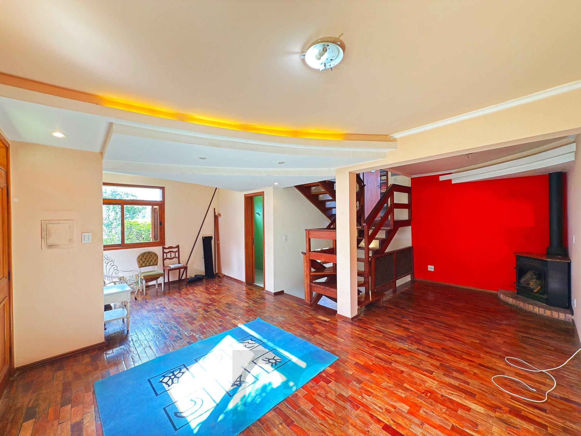 Casa em Condomínio  | 3 Dormitórios, Suíte, Lareira e Churrasqueira — foto 26
