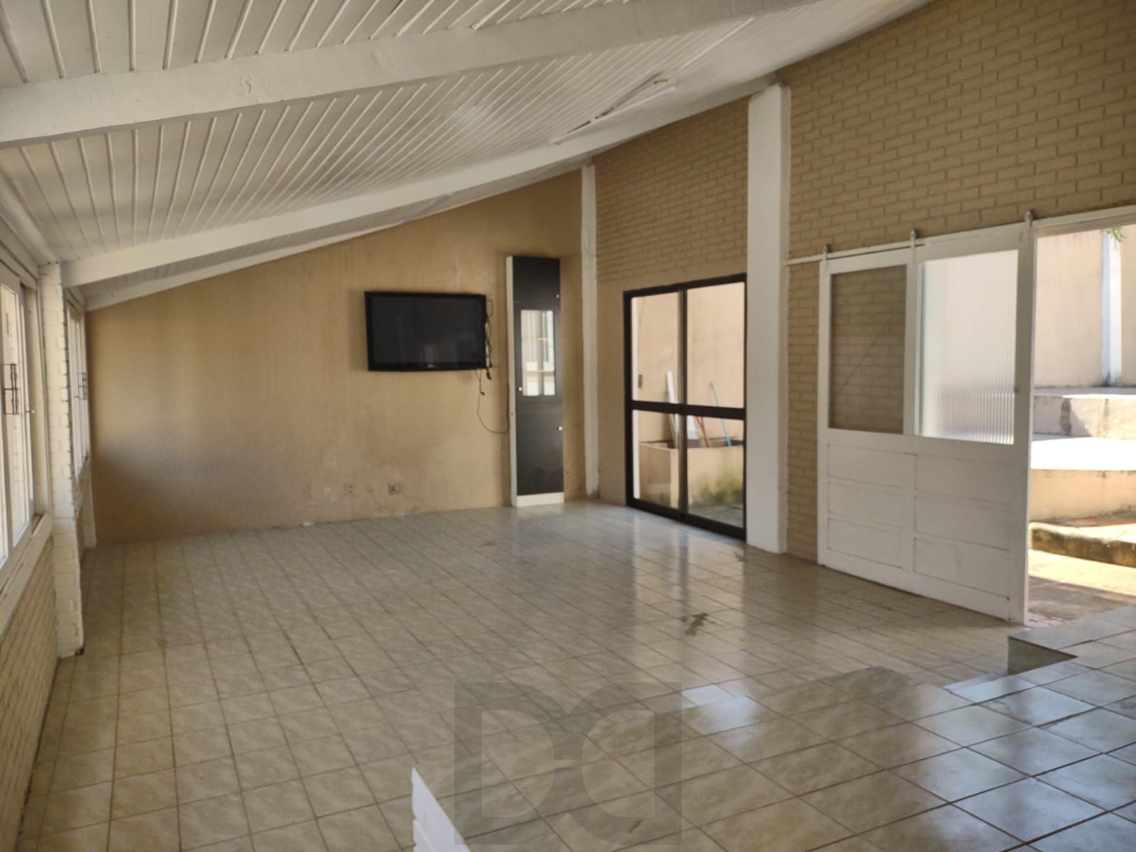 Casa 3 quartos com suíte, espaço gourmet, piscina, 7 vagas de garagem, na Tristeza. — foto 14