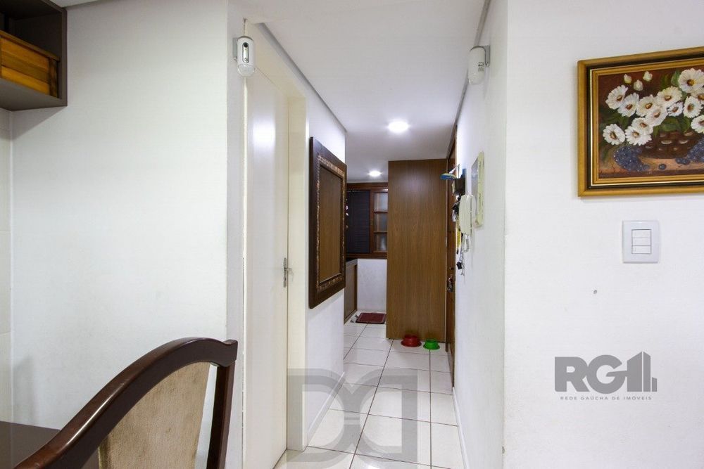 Casa em condomínio com 3 dormitórios, vaga coberta, churrasqueira - Bairro Camaquã — foto 16