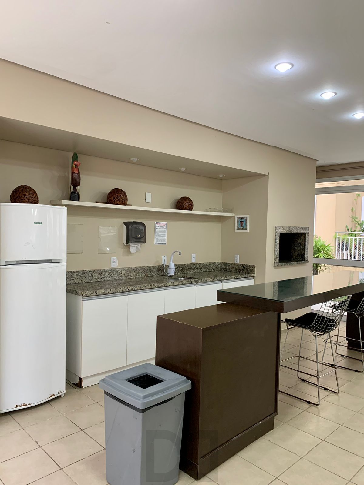 Apartamento semi mobiliado 2 dormitórios com sacada e vaga de garagem em condomínio com infra completa — foto 28