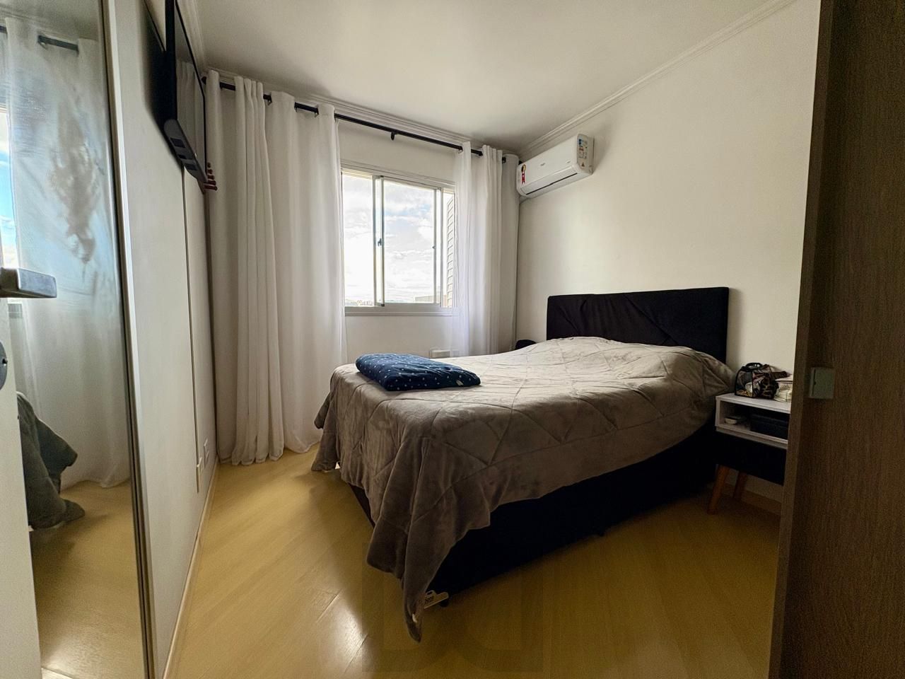 Apartamento 2 dormitórios com sacada e churrasqueira e vaga de garagem coberta — foto 17
