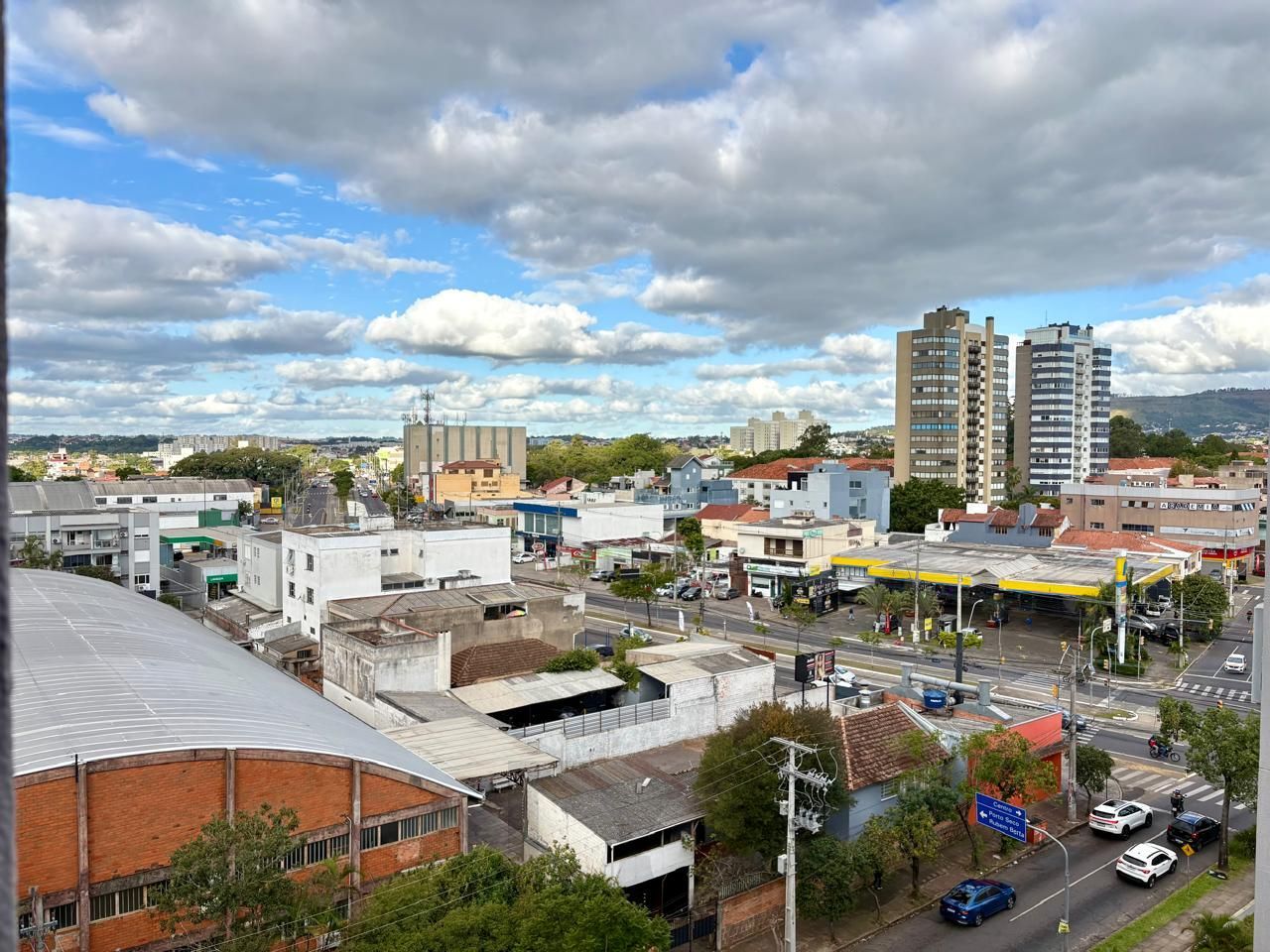 Apartamento 2 dormitórios com sacada e churrasqueira e vaga de garagem coberta — foto 7