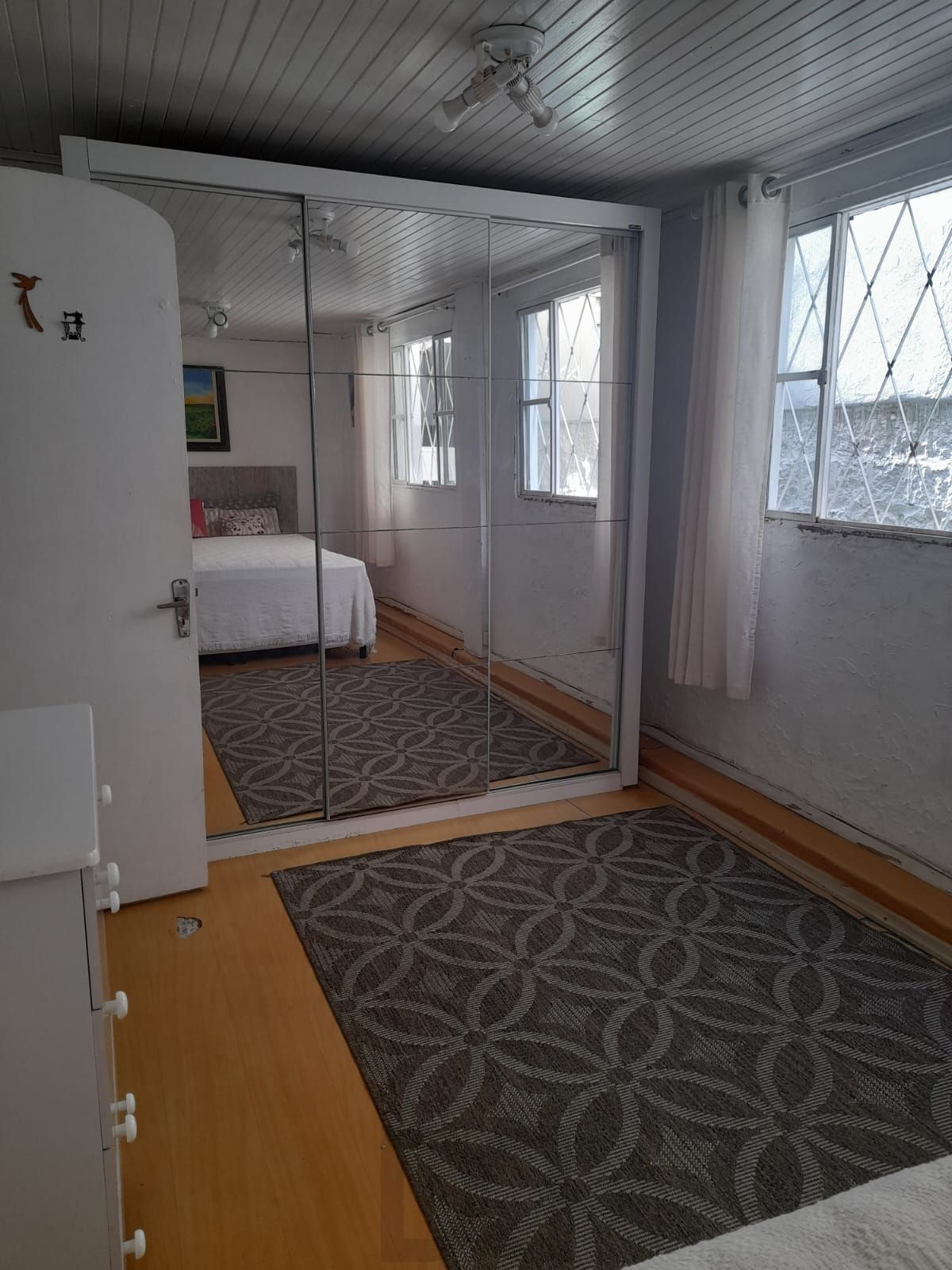 Casa mista, 4 dormitórios, sendo 1 suíte. — foto 6