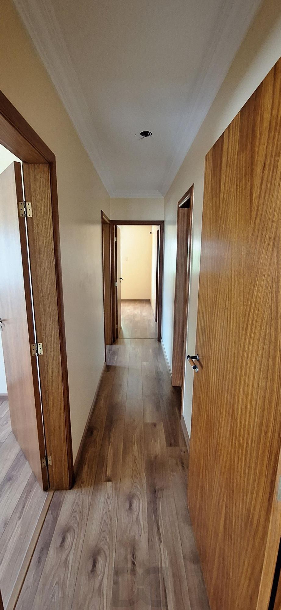 LINDO APARTAMENTO COM VISTAS NA MELHOR LOCALIZAÇÃO DO BAIRRO PETRÓPOLIS — foto 22