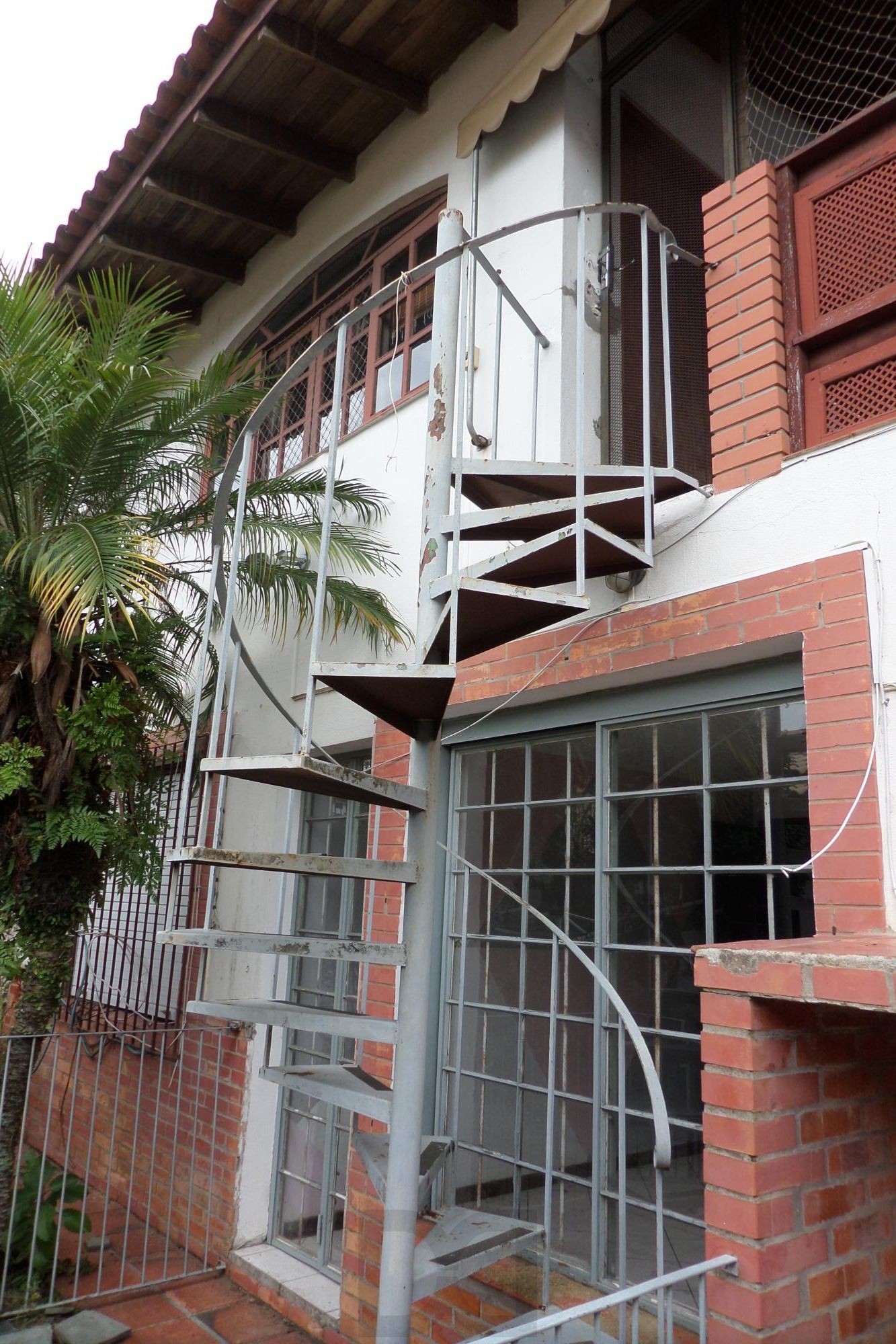 Casa no bairro Ipanema de 3 dormitórios e 2 vagas DESOCUPADA — foto 55