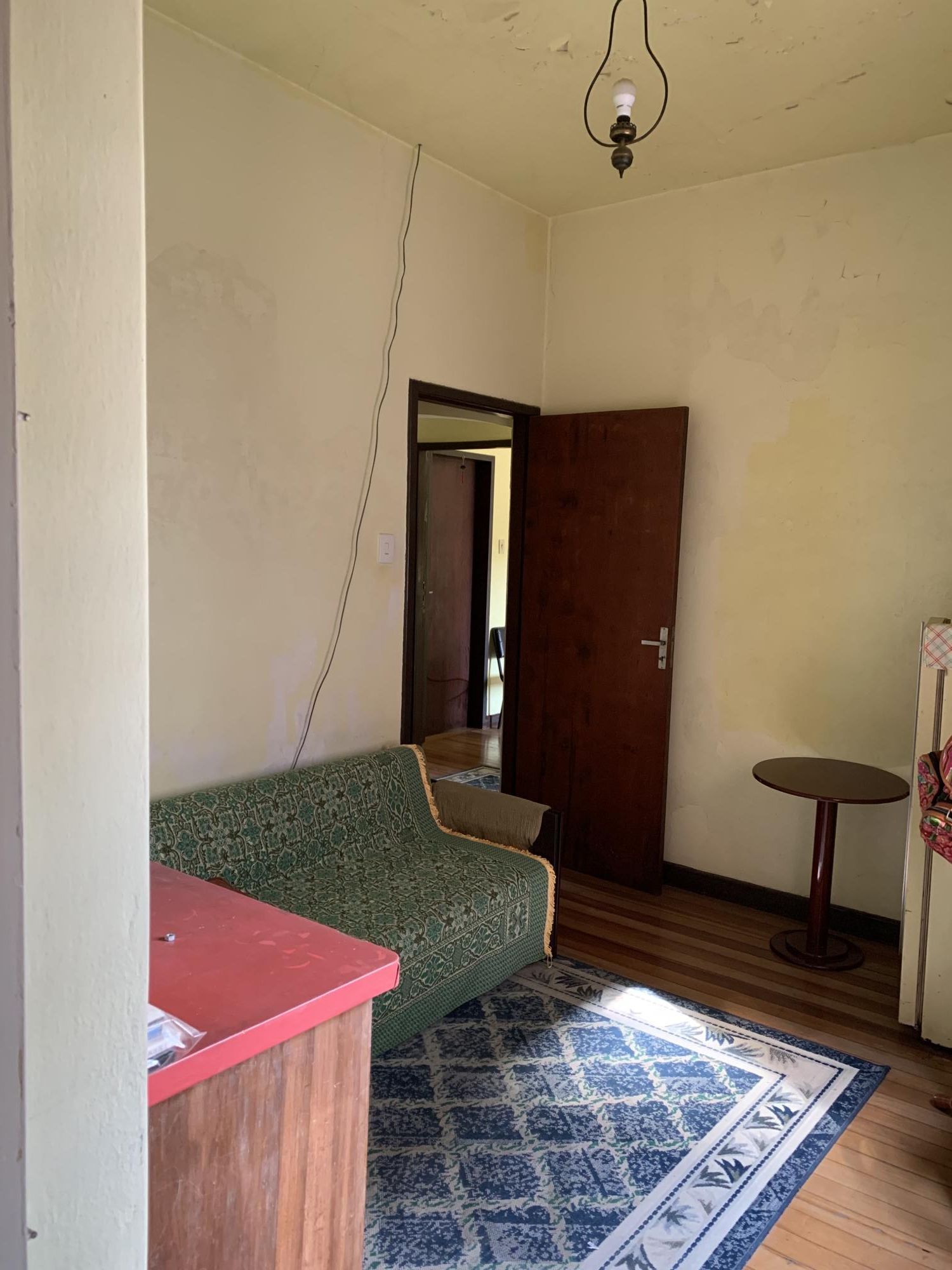 Casa 7 dormitórios 2 vagas de garagem no bairro Petrópolis — foto 13