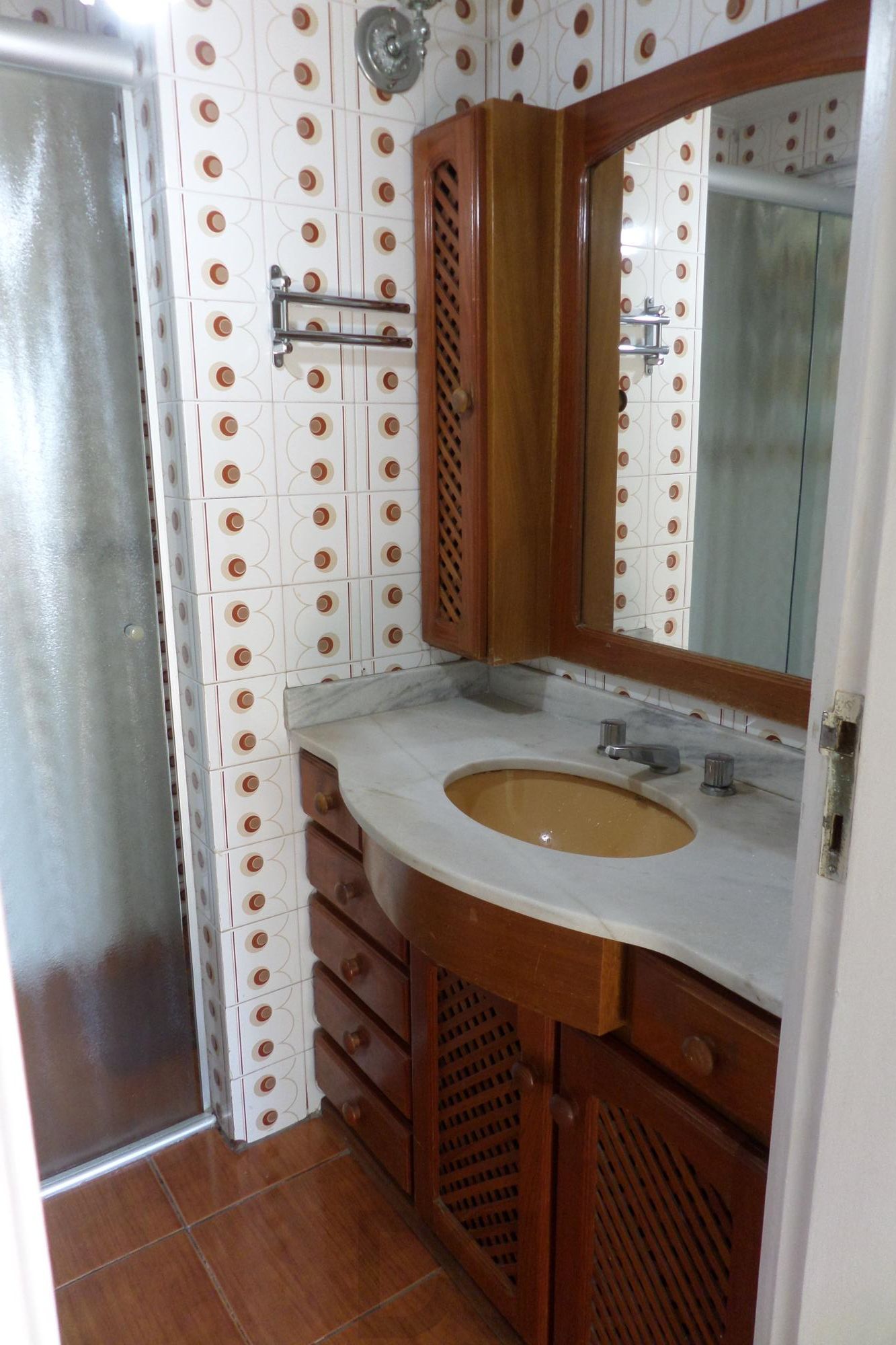 Apartamento no Centro de 2 dormitórios dependência DESOCUPADO — foto 22