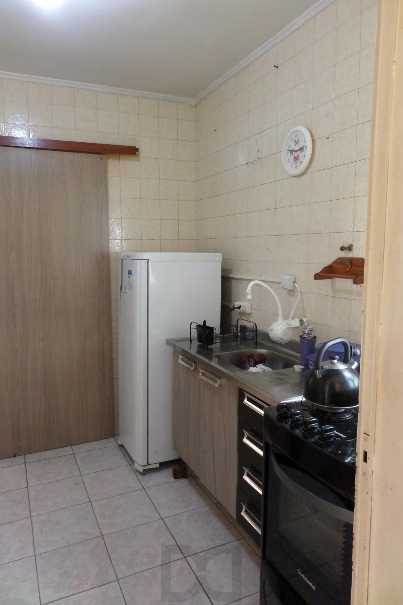 Apartamento no Centro de 2 dormitórios dependência DESOCUPADO — foto 29