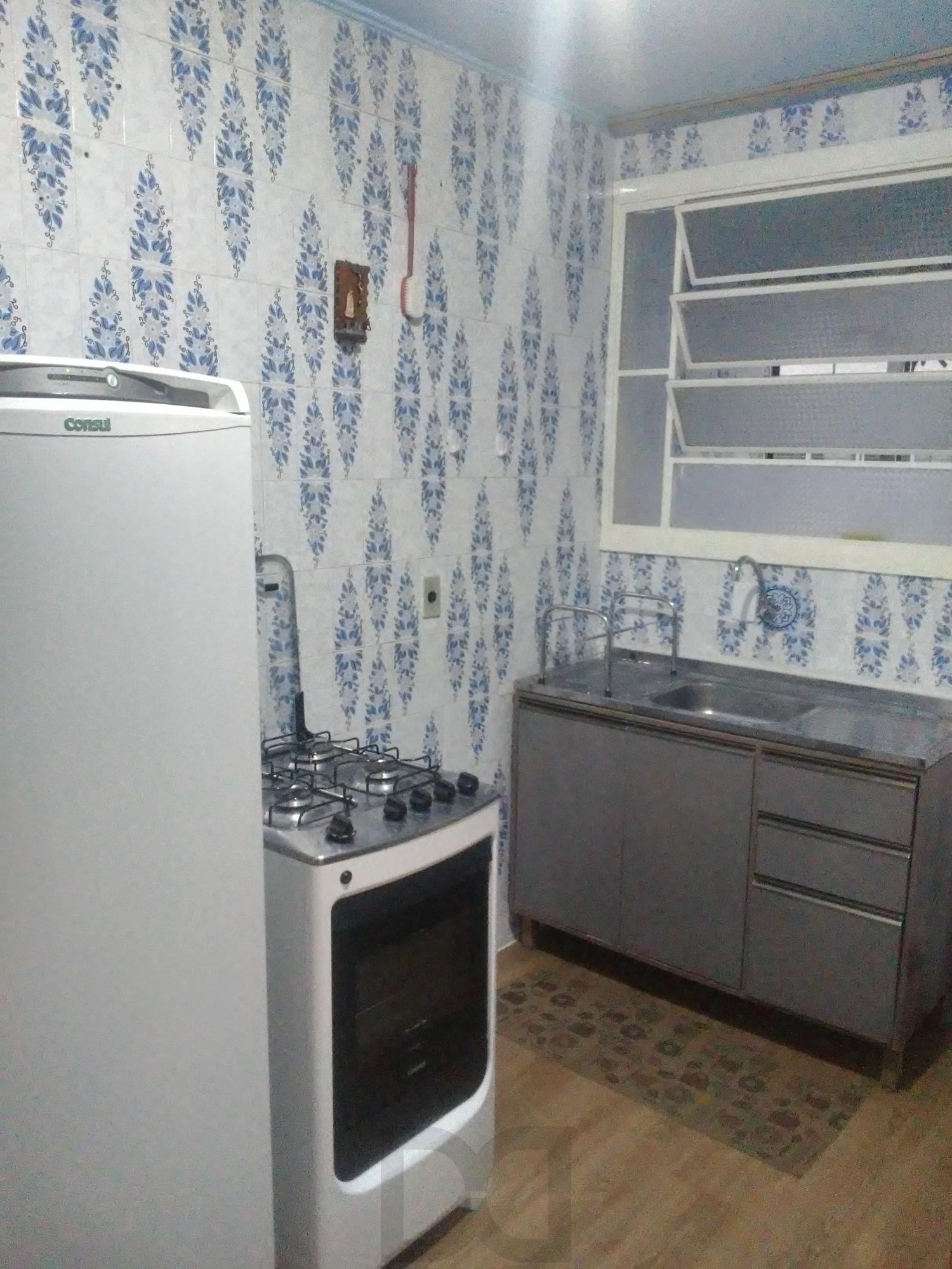 APARTAMENTO 2 DORMITÓRIOS NO 2º PAVIMENTO 1º ANDAR LOCALIZADO  NO BAIRRO SÃO SEBASTIÃO — foto 13
