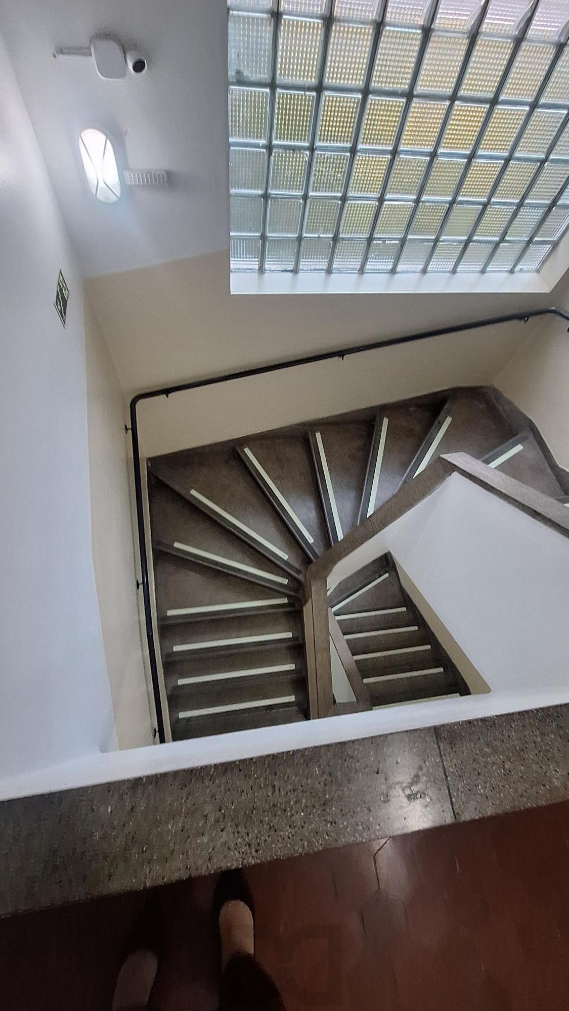 Kitnet  em ótima localização -  Cidade Baixa — foto 10