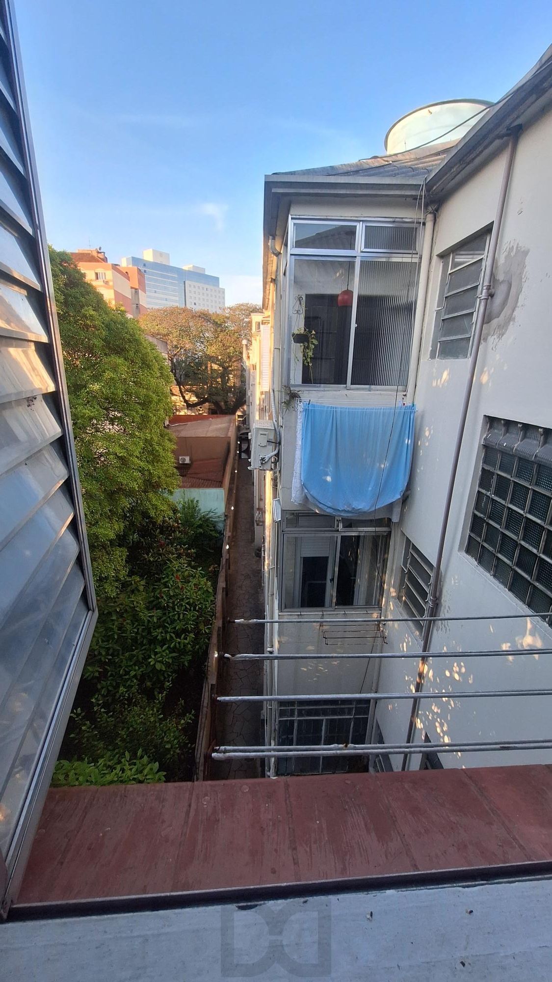 Kitnet  em ótima localização -  Cidade Baixa — foto 1