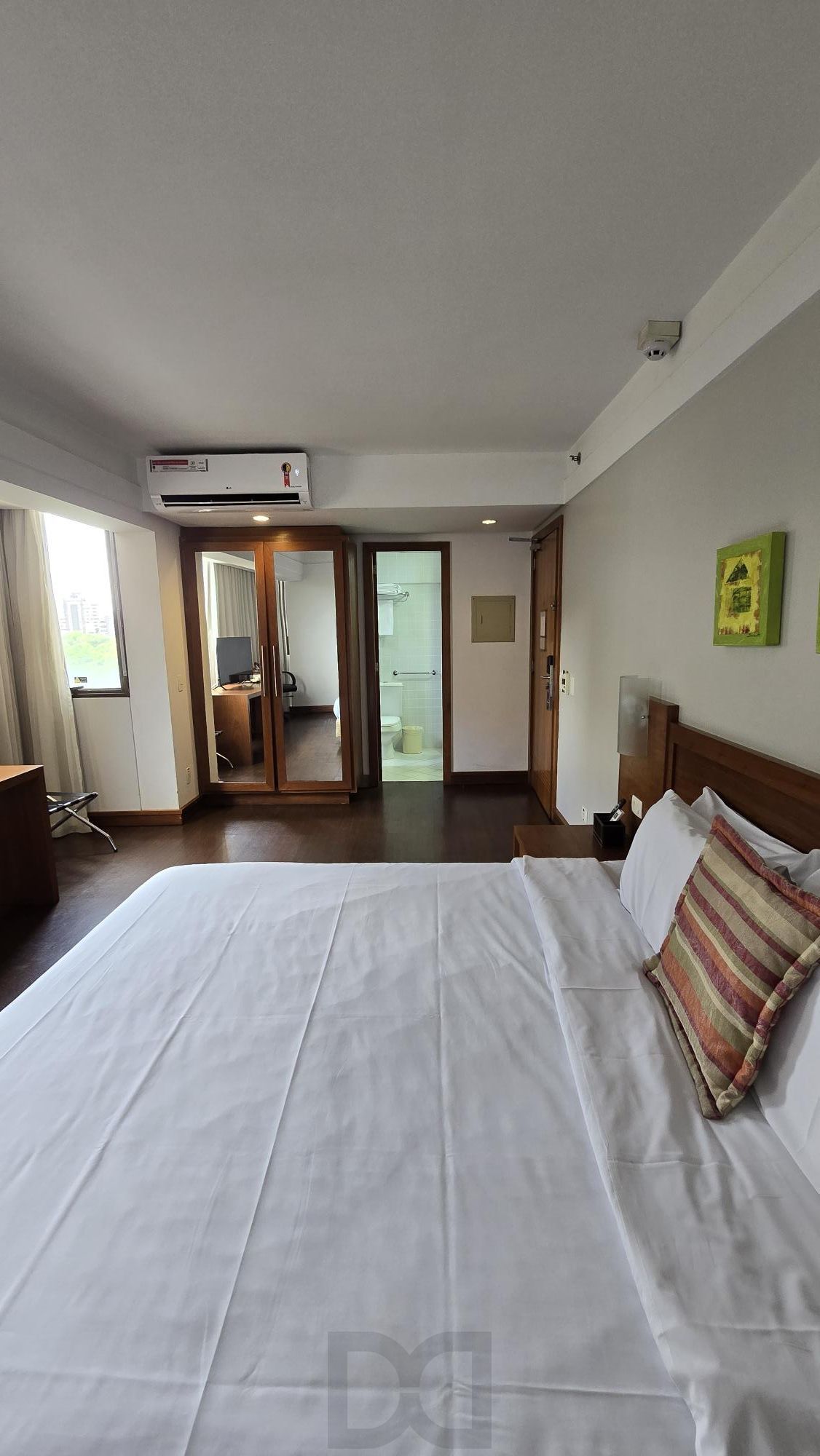 Flat em frente ao Parcão, na Comendador Caminha. — foto 17