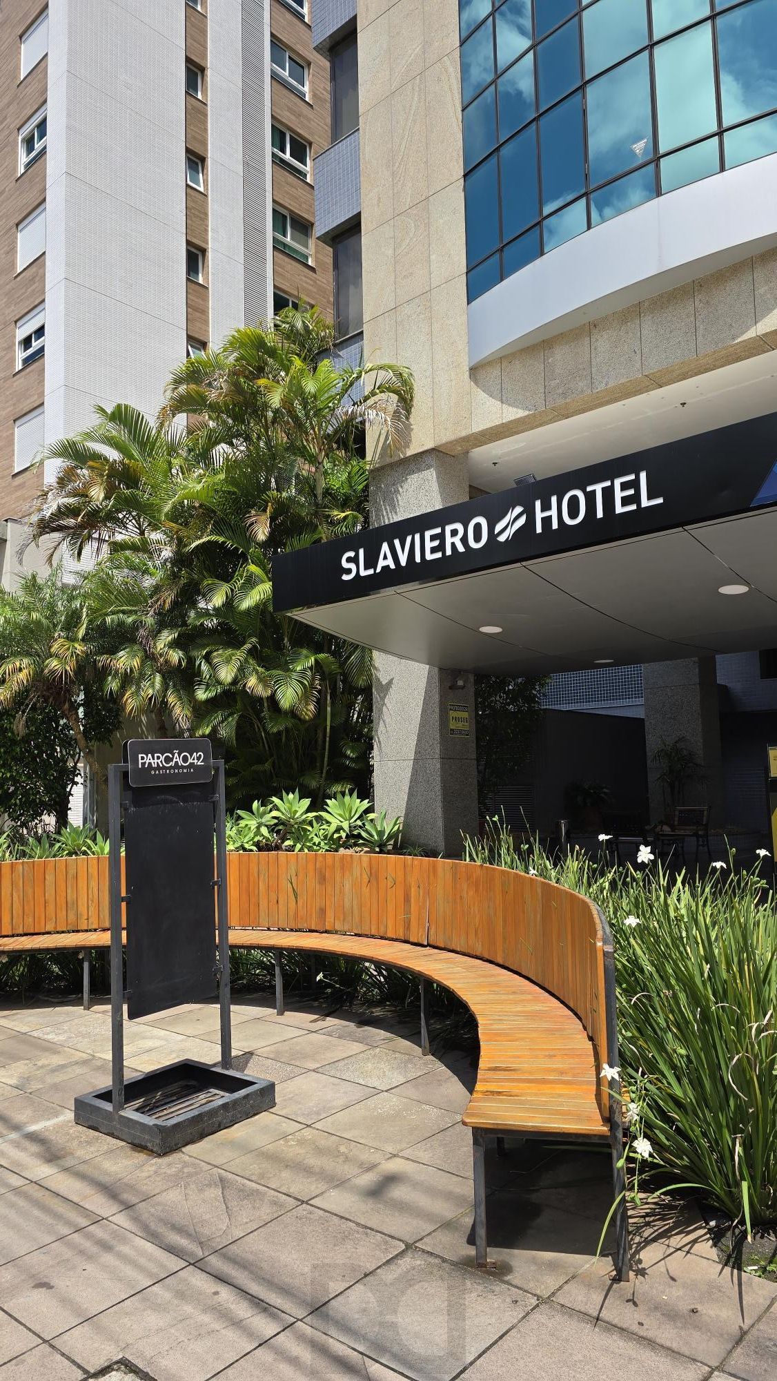 Flat na Comendador Caminha, em frente ao Parcão. — foto 4