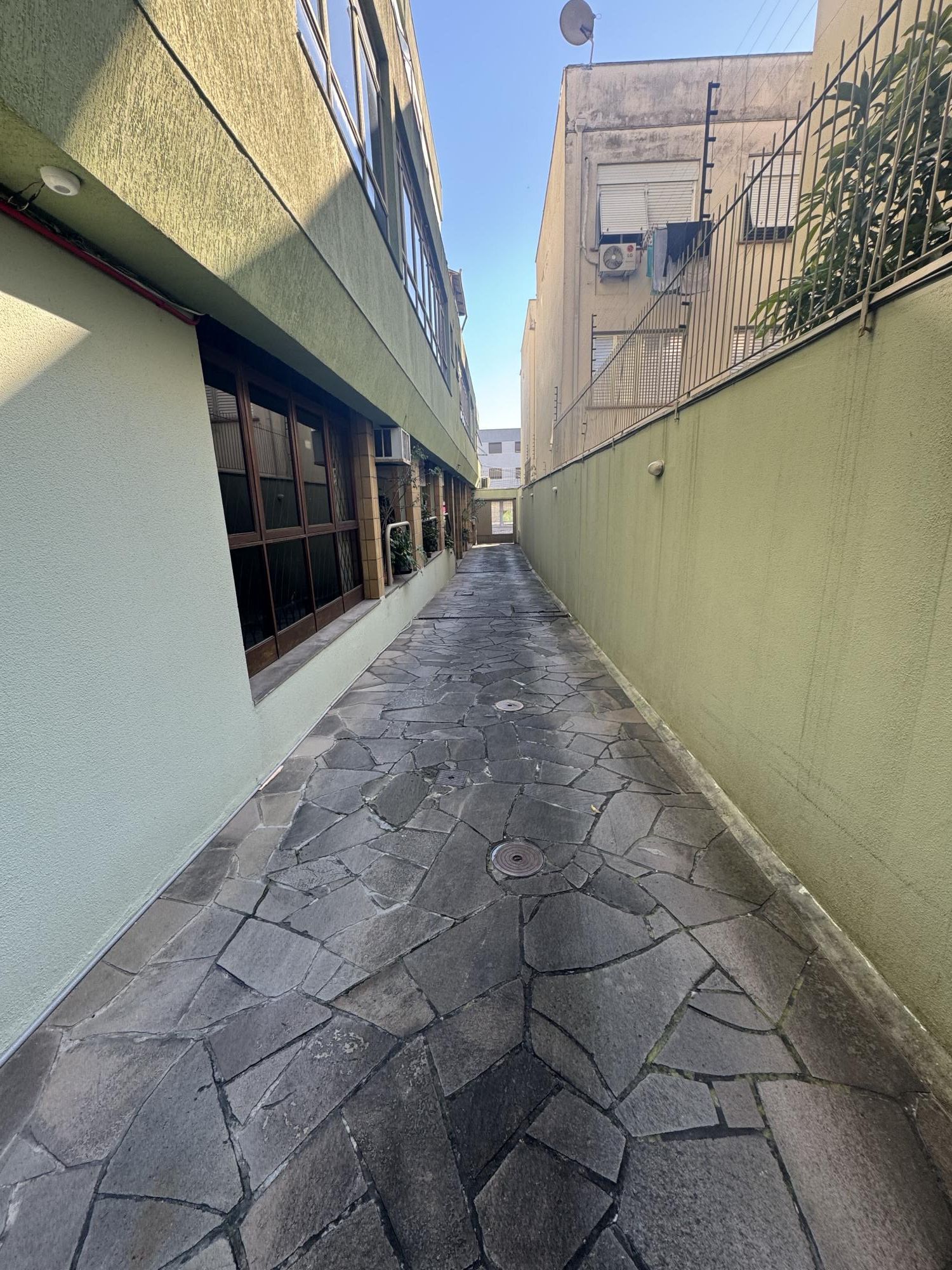 Cobertura de 2 Dormitórios com Suíte, garagem e Vista Panorâmica em Porto Alegre — foto 29