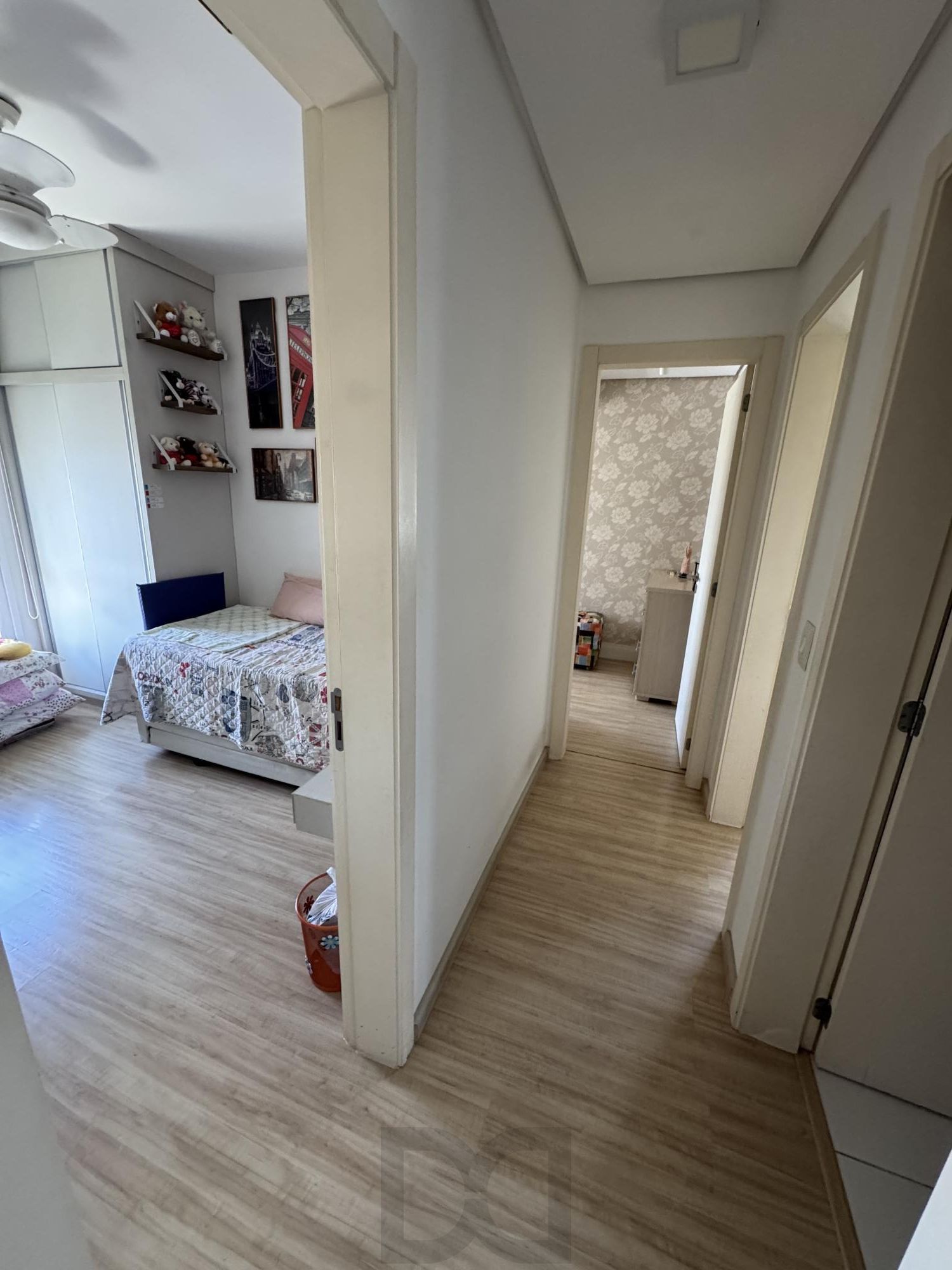 Apartamento de 3 dormitórios, suite, garagem - Menino Deus — foto 26