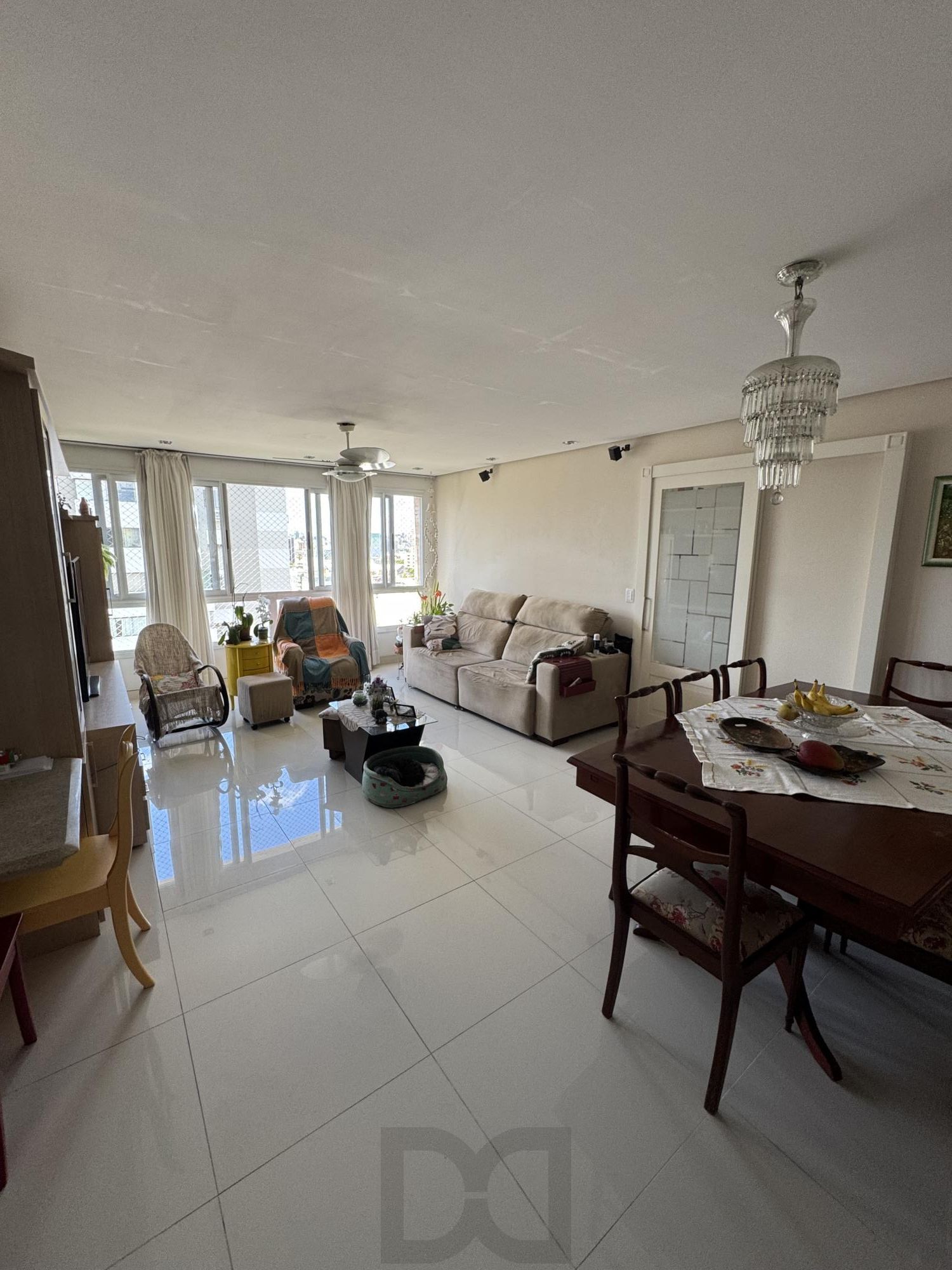Apartamento de 3 dormitórios, suite, garagem - Menino Deus — foto 15